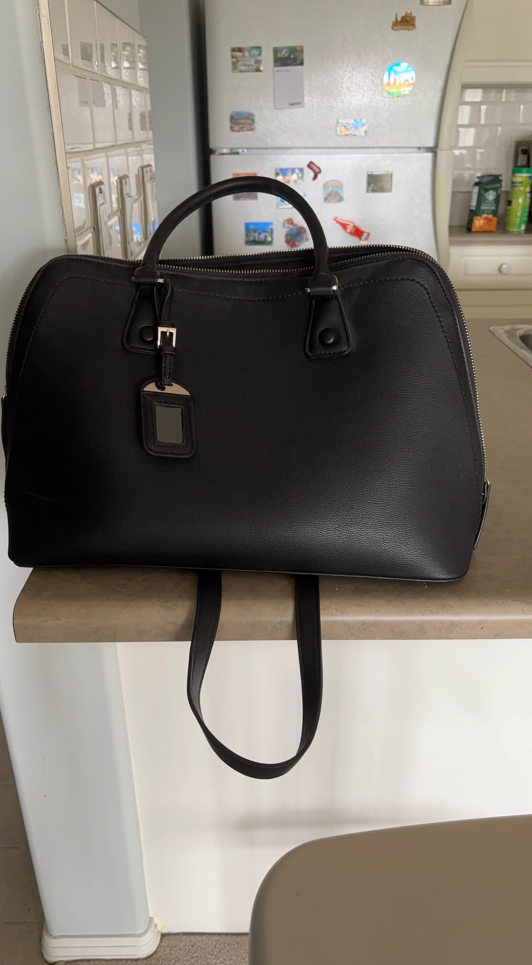 Black Lily & Ally Handbag