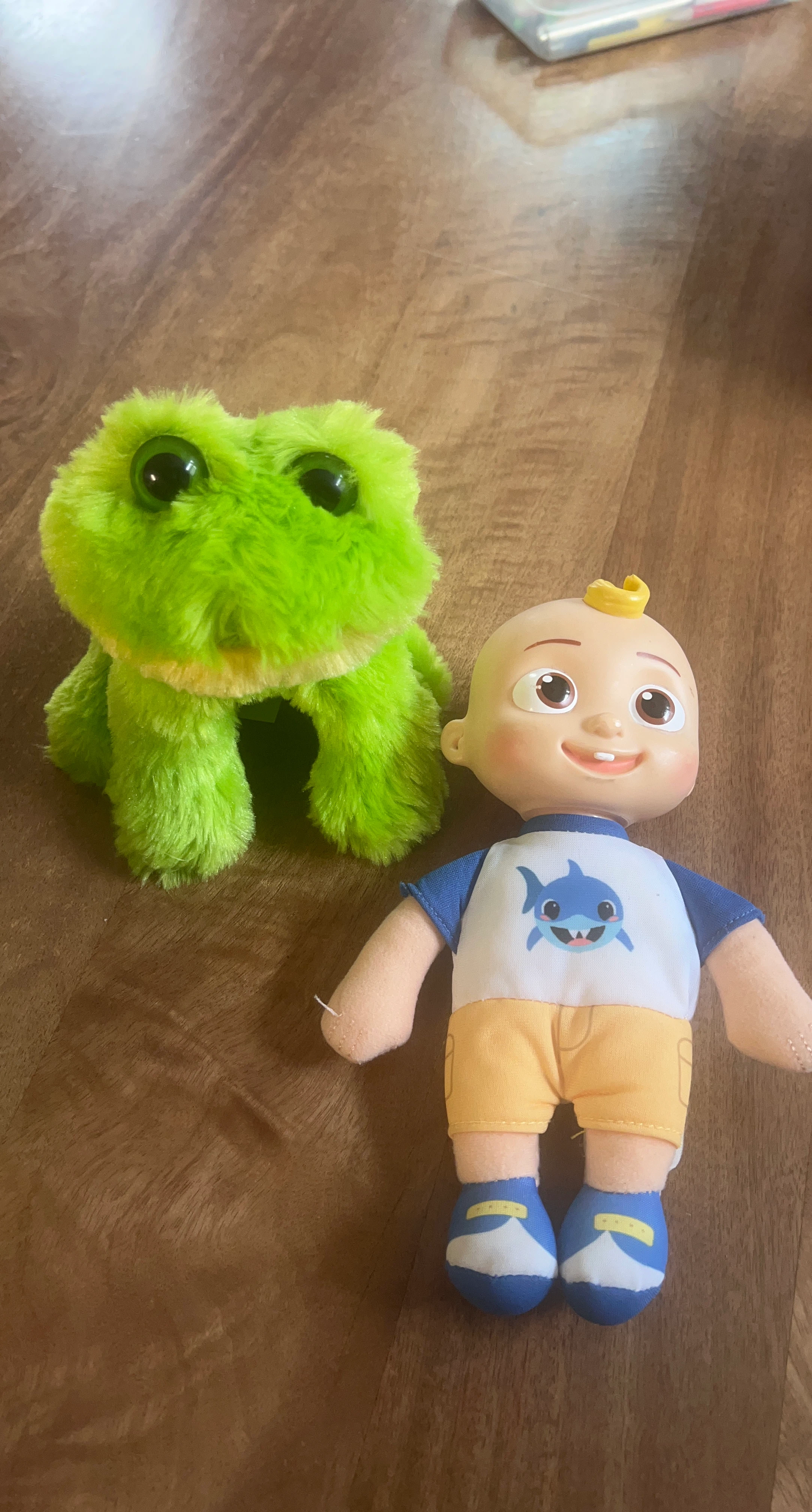 Cocomelon JJ Doll and Green Frog Plush Set