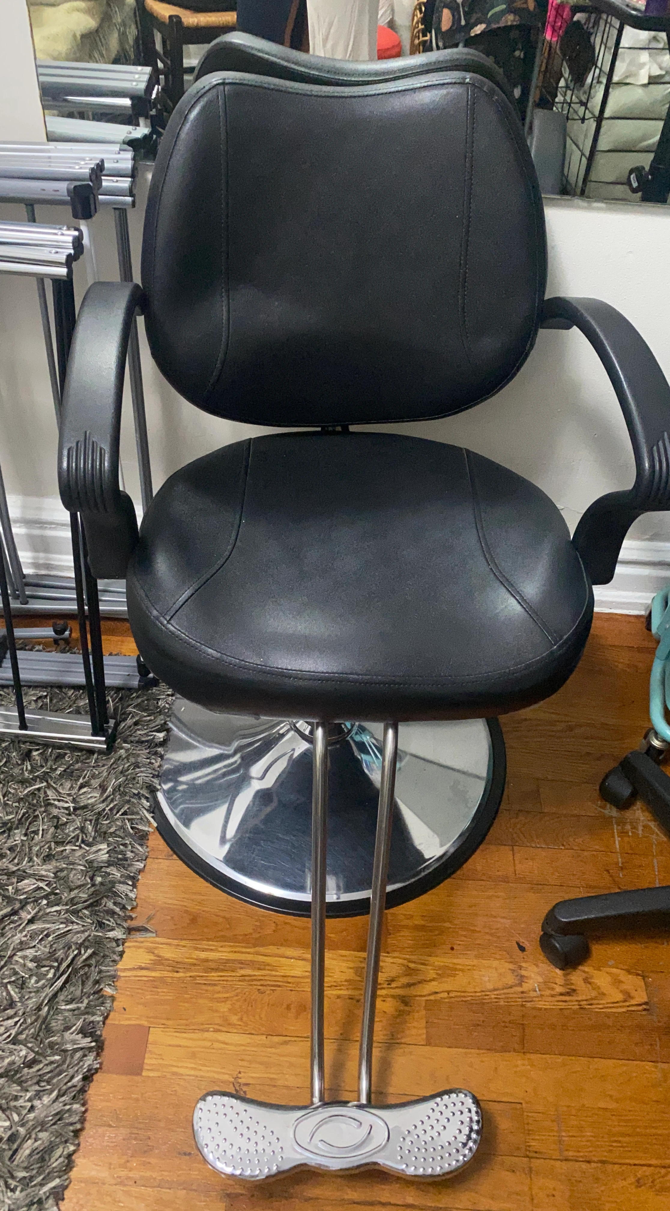 Black Salon Styling Chair