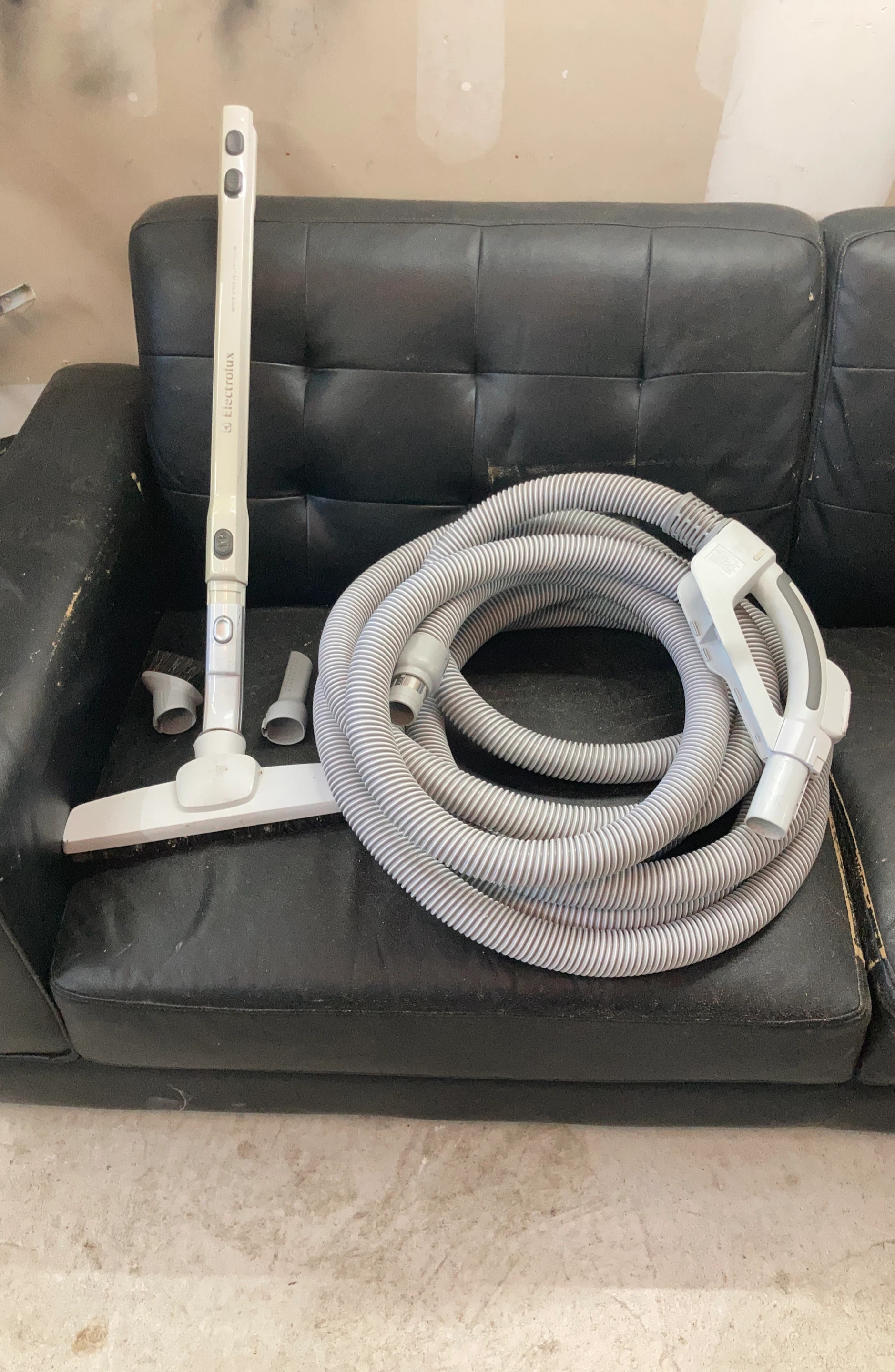 Electrolux Central Vacuum Hose and Attachments