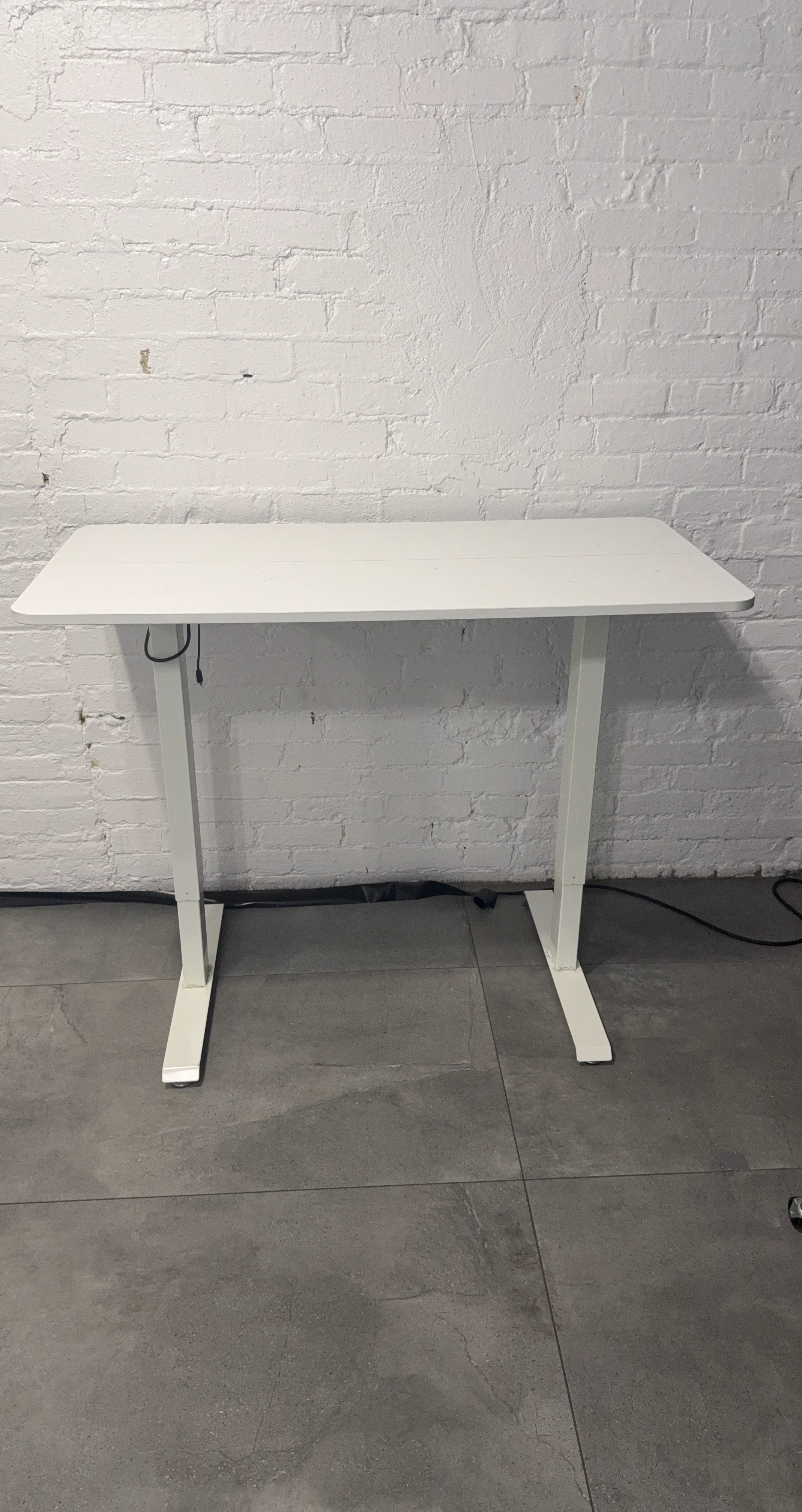 IKEA IDASEN Standing Desk, White