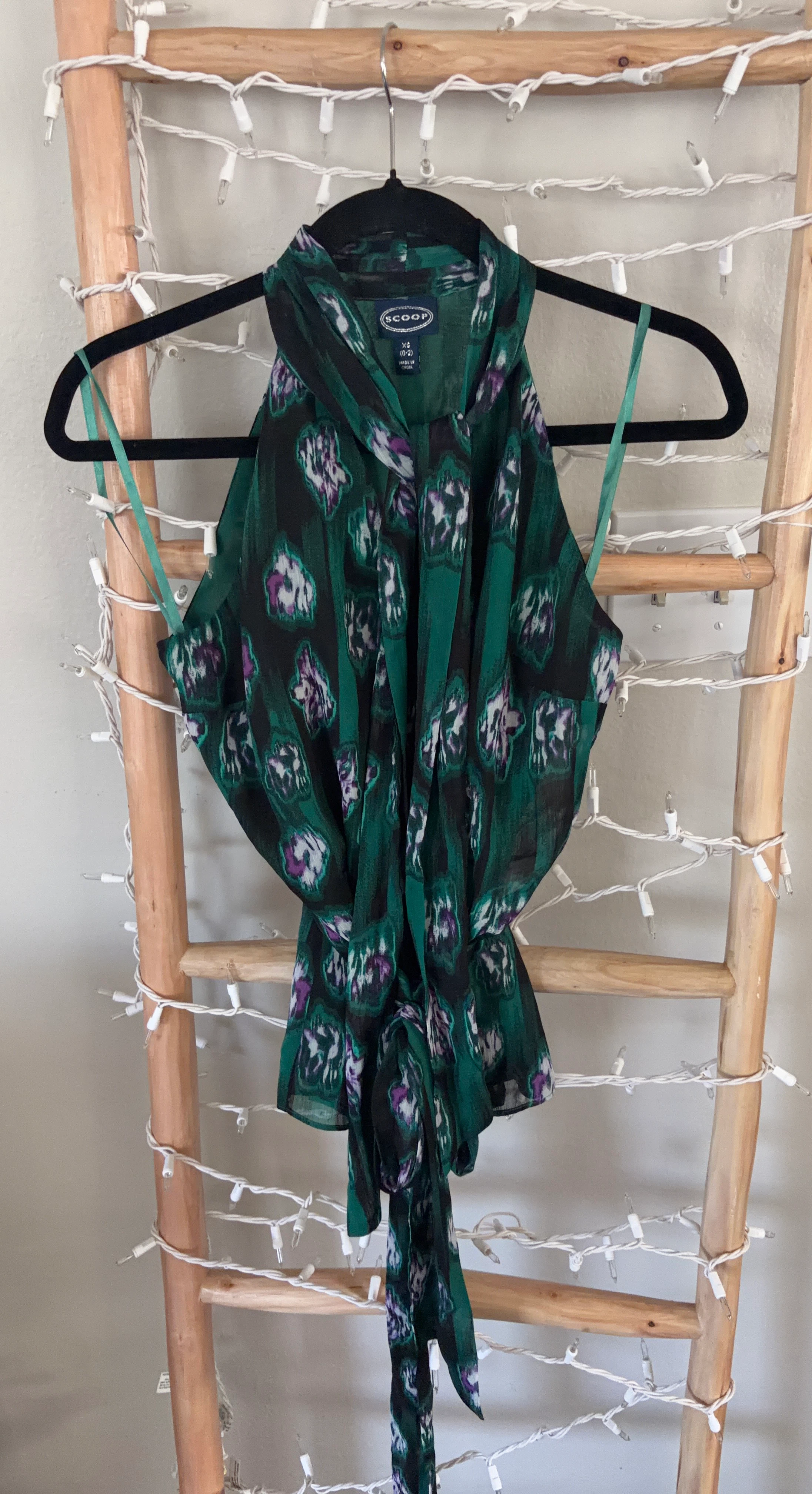Scoop Green Patterned Halter Top XS