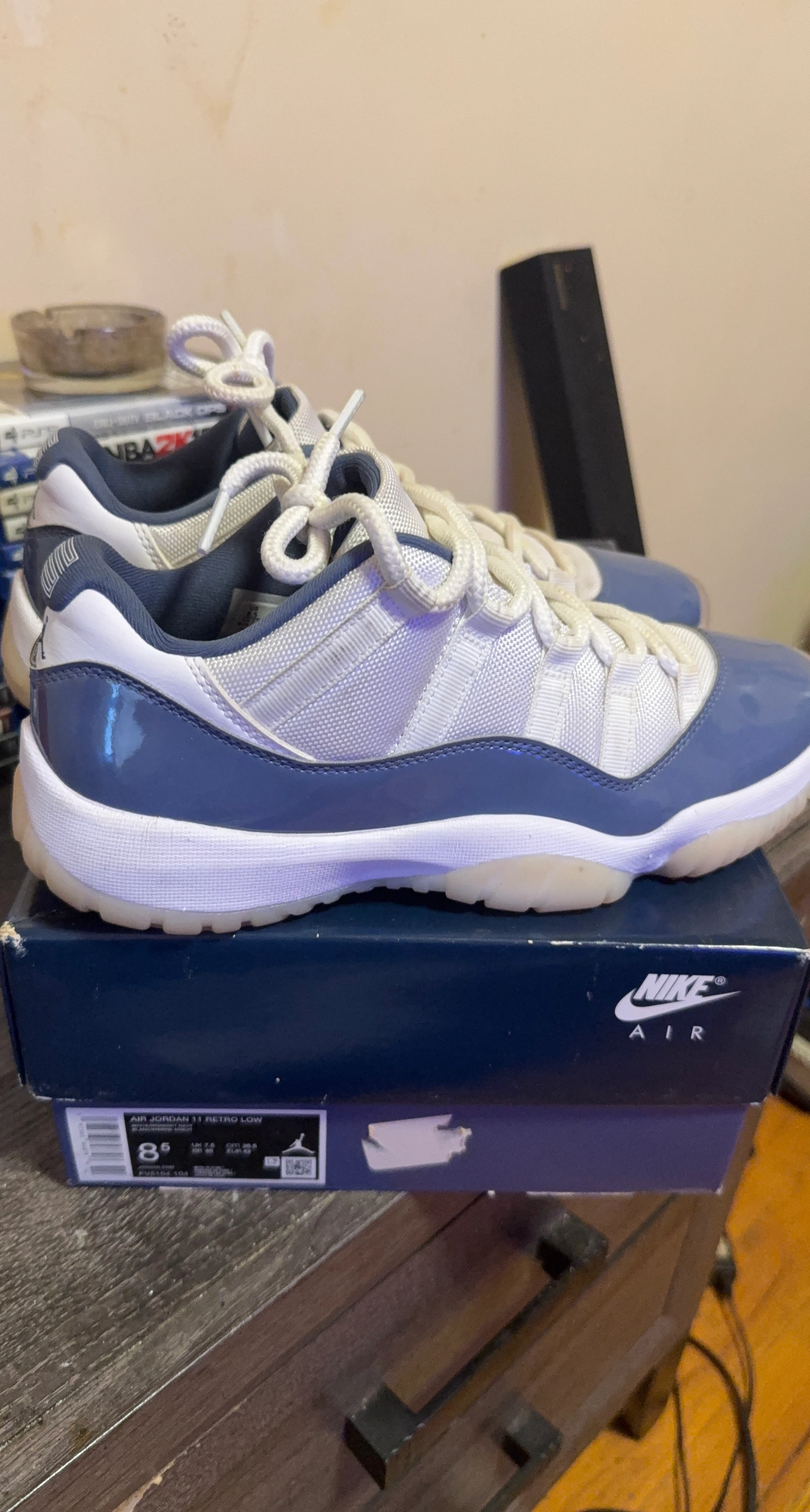 Nike Air Jordan 11 Retro Low Midnight Navy