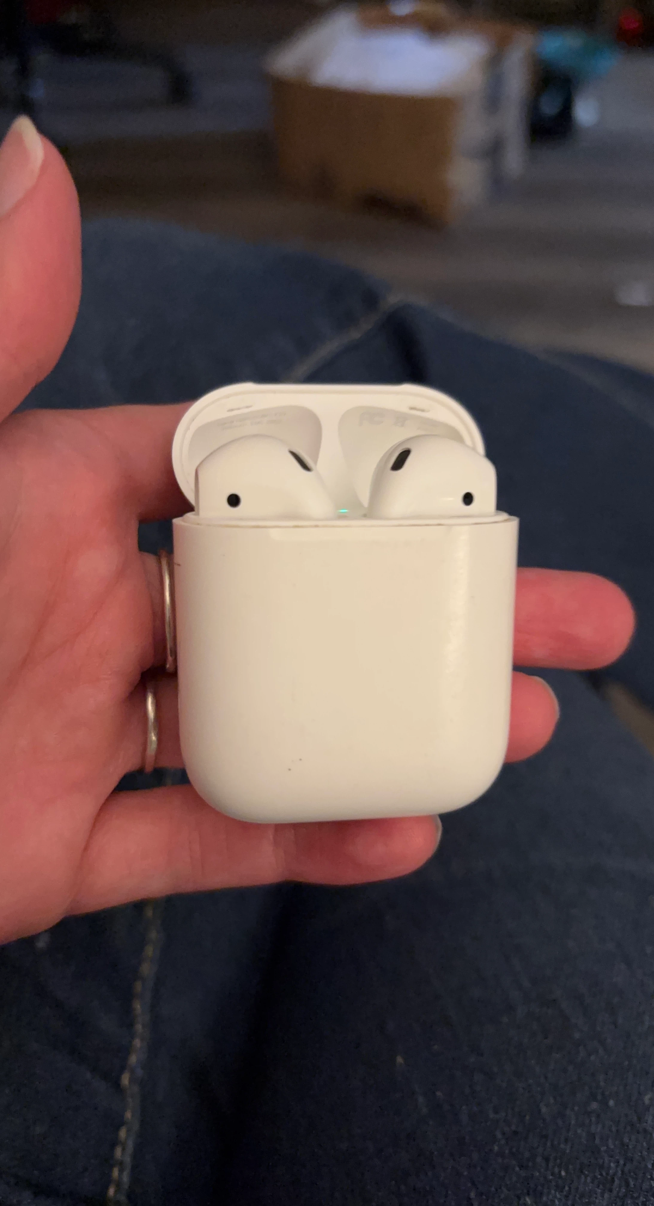 Apple AirPods with Charging Case