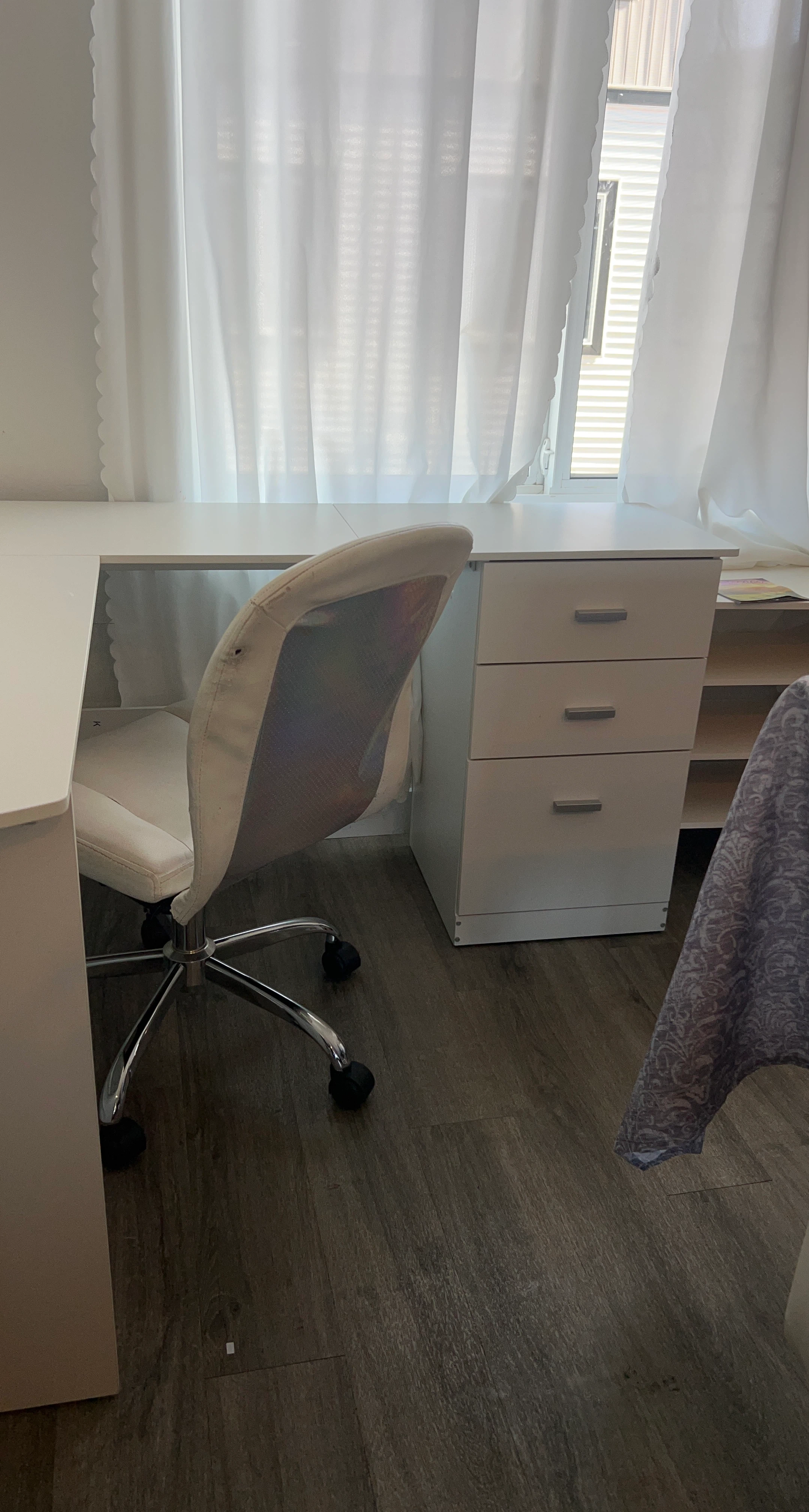 White L-Shaped Desk with 3-Drawer Storage