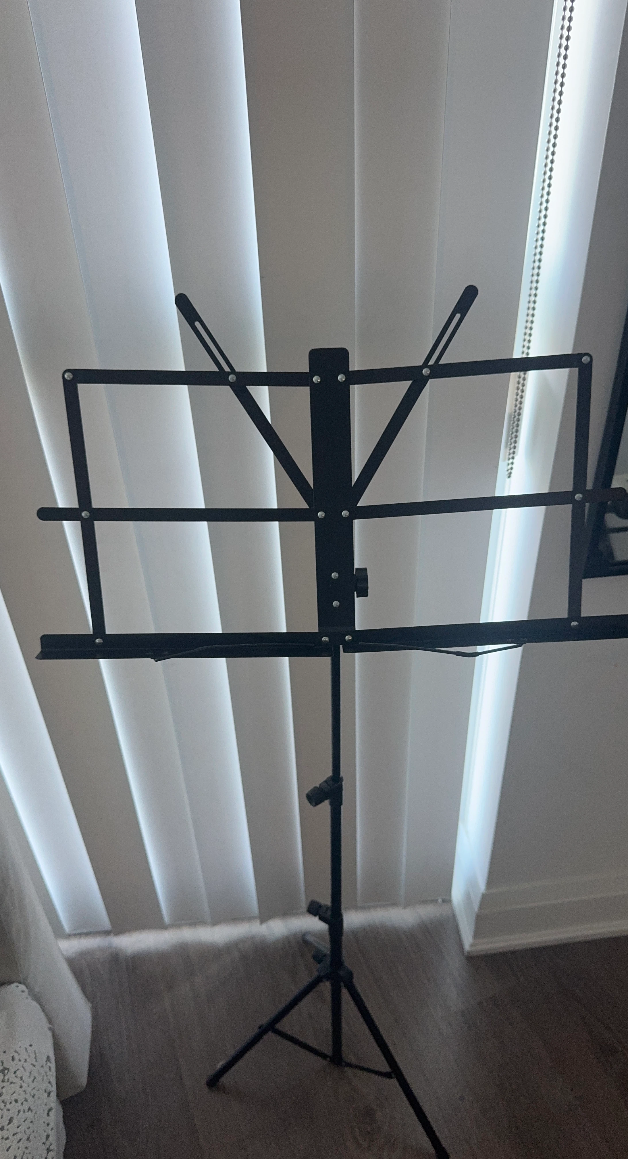 Adjustable Black Music Stand
