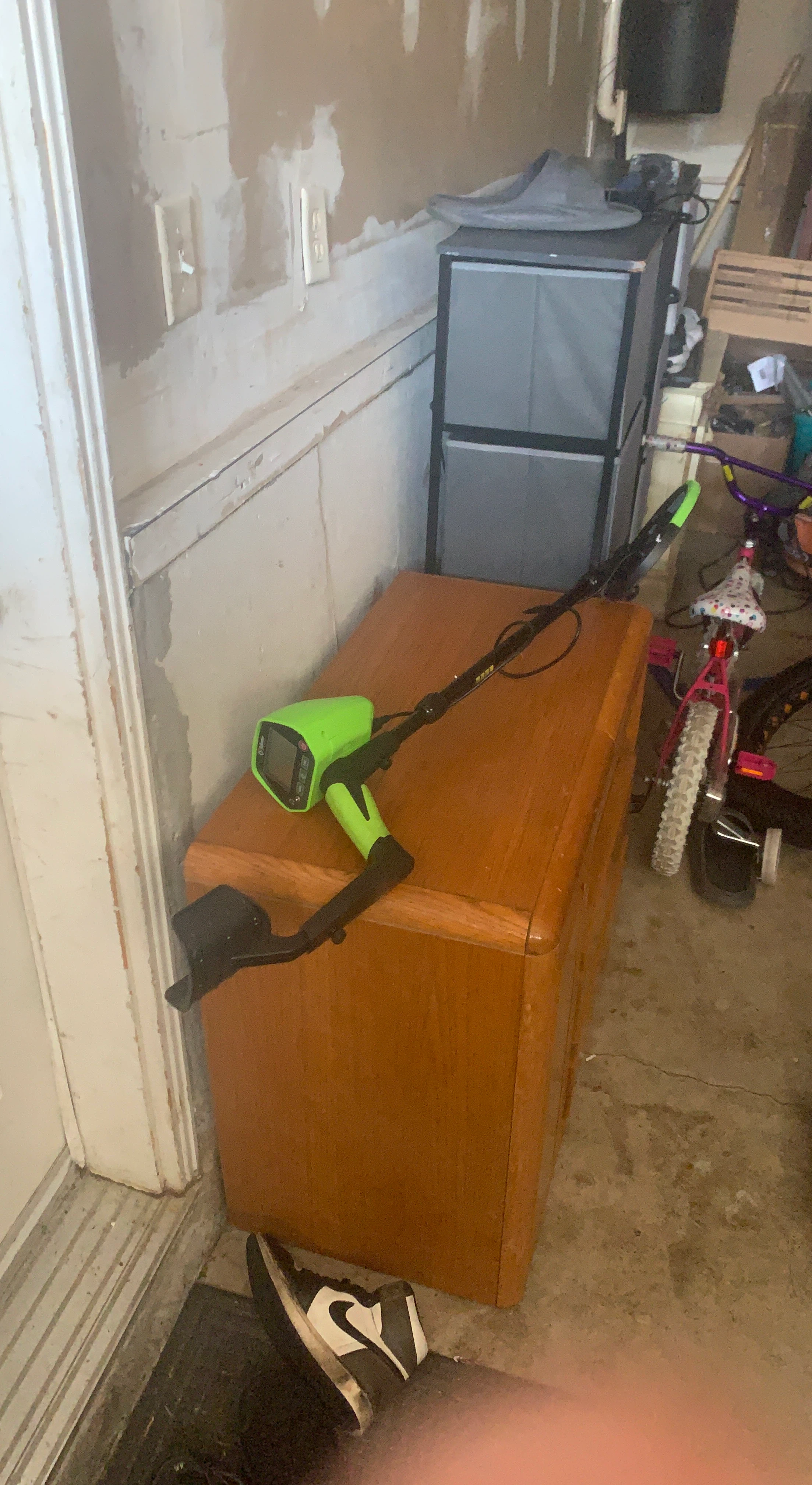 Bounty Hunter Metal Detector
