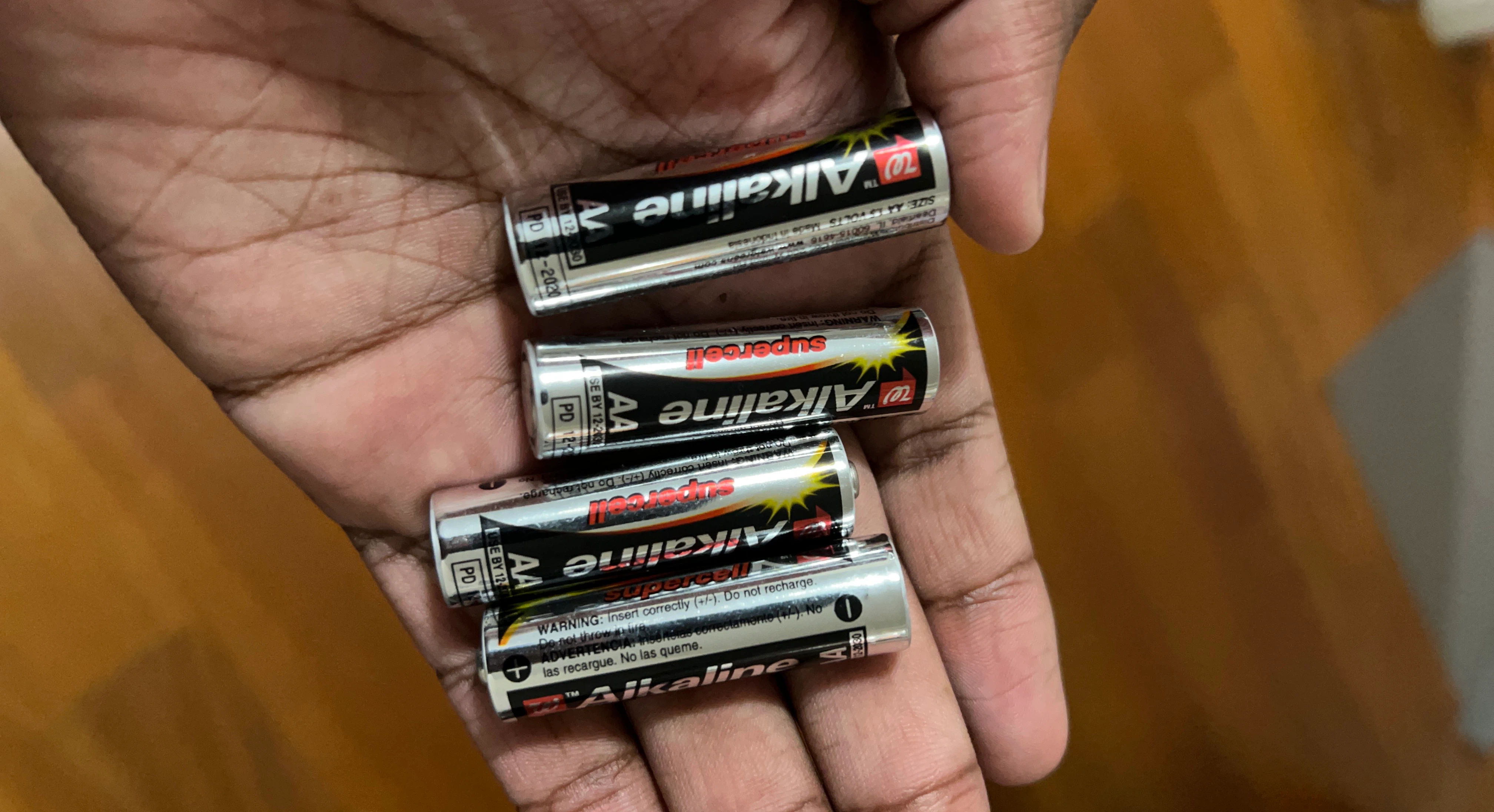 4 Walgreens Supercell AA Alkaline Batteries