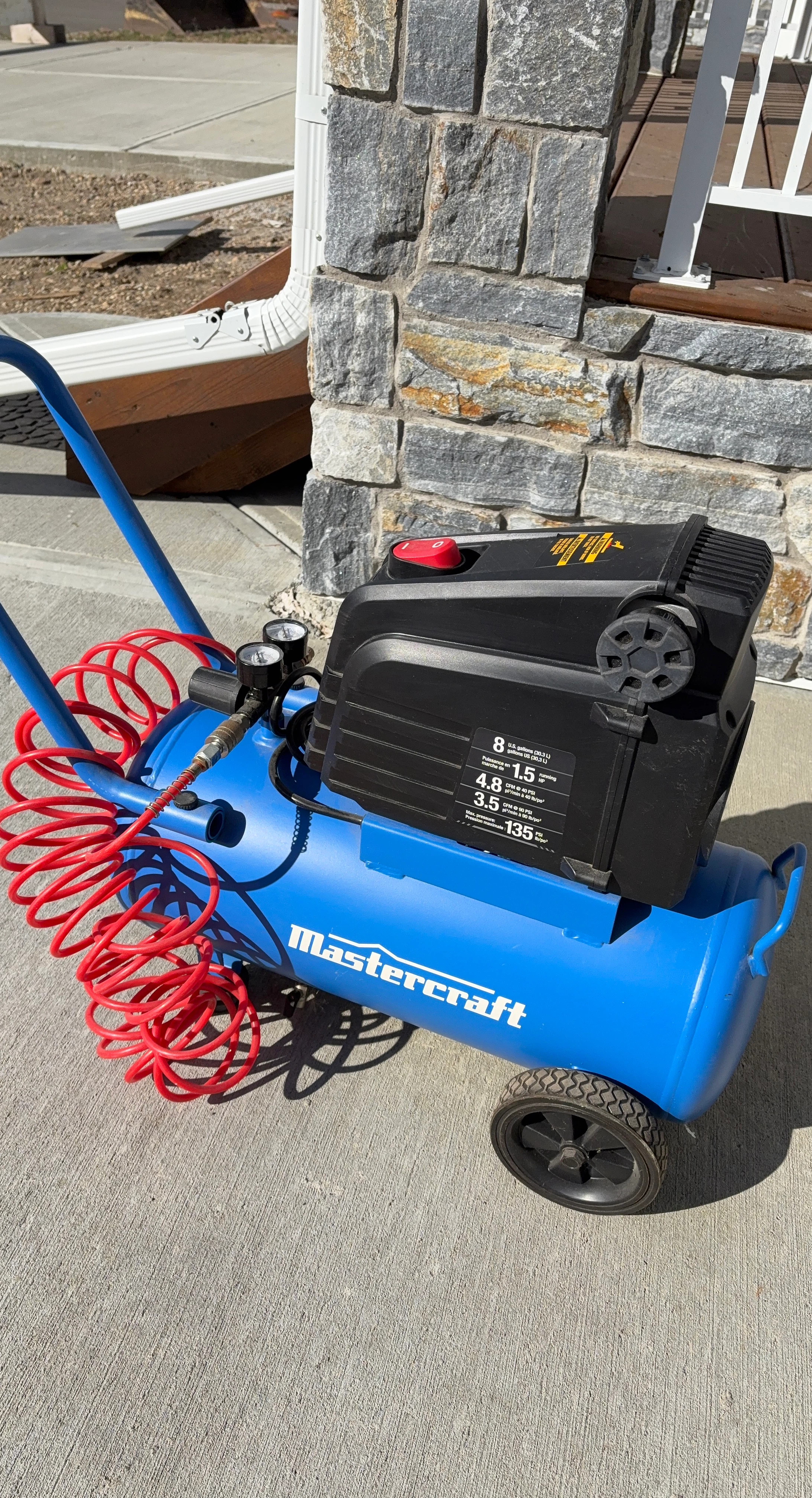 Mastercraft 8 Gallon Air Compressor