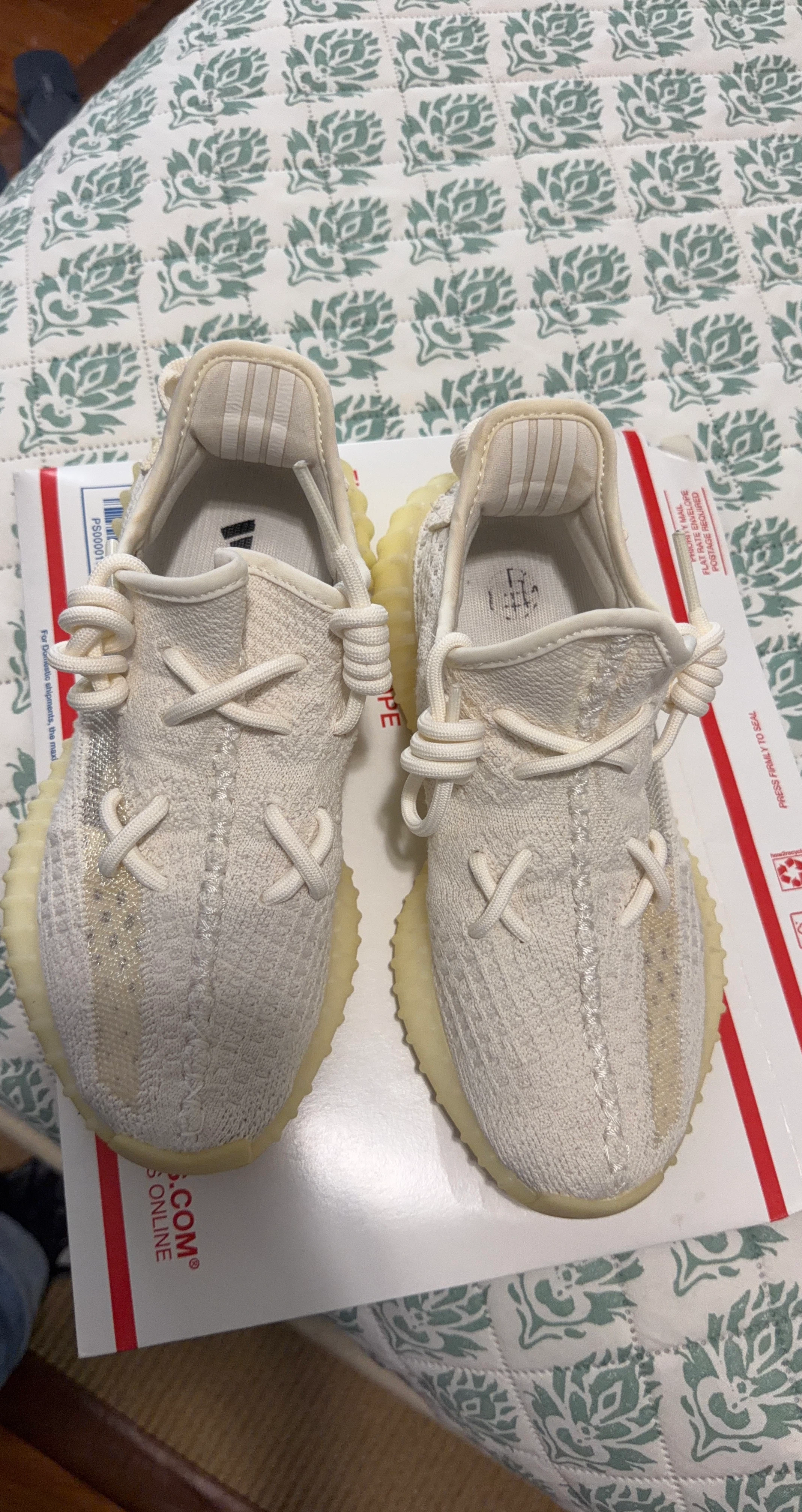 Adidas Yeezy Boost 350 V2 Light