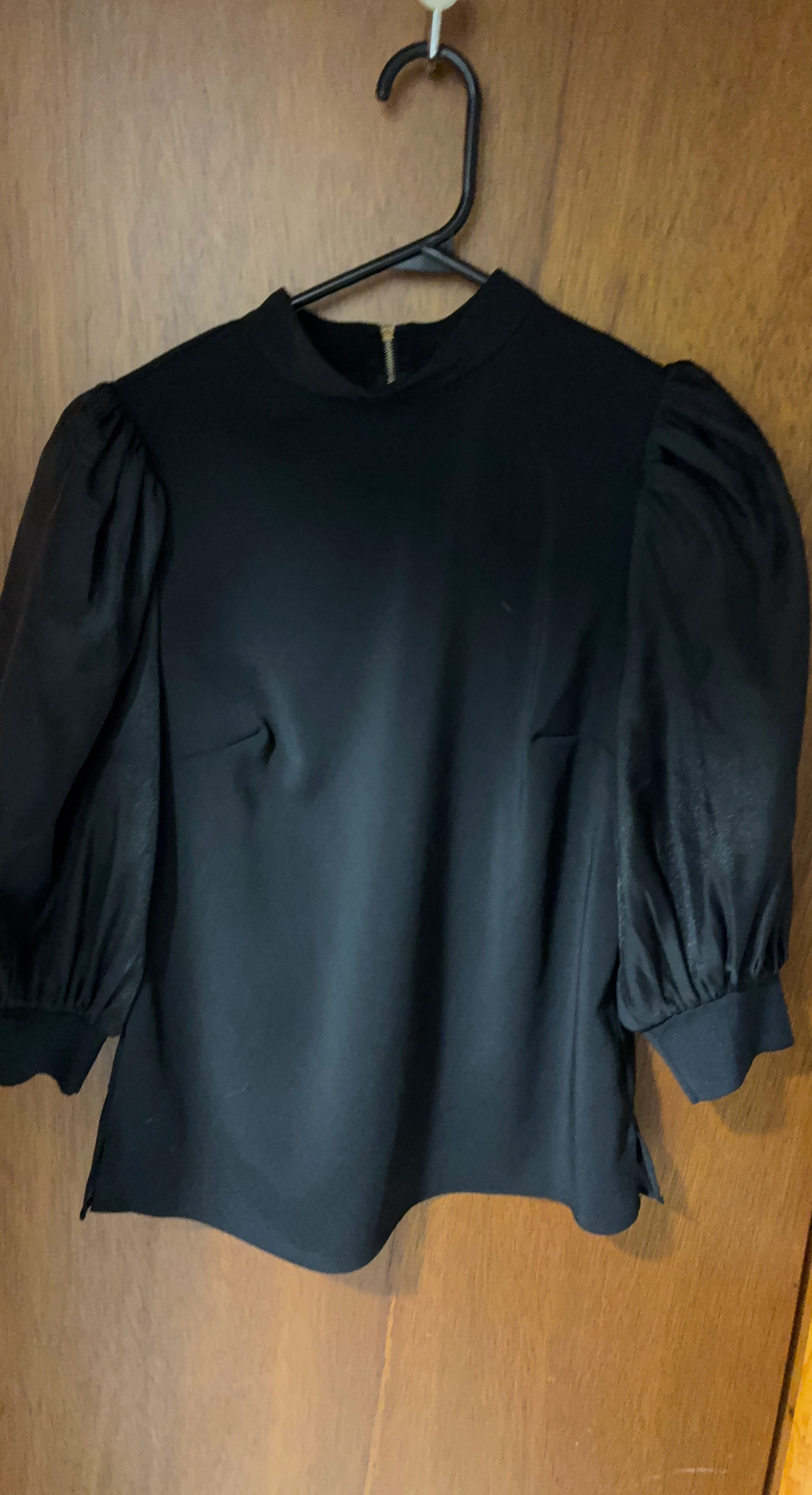 Black Puff Sleeve Top