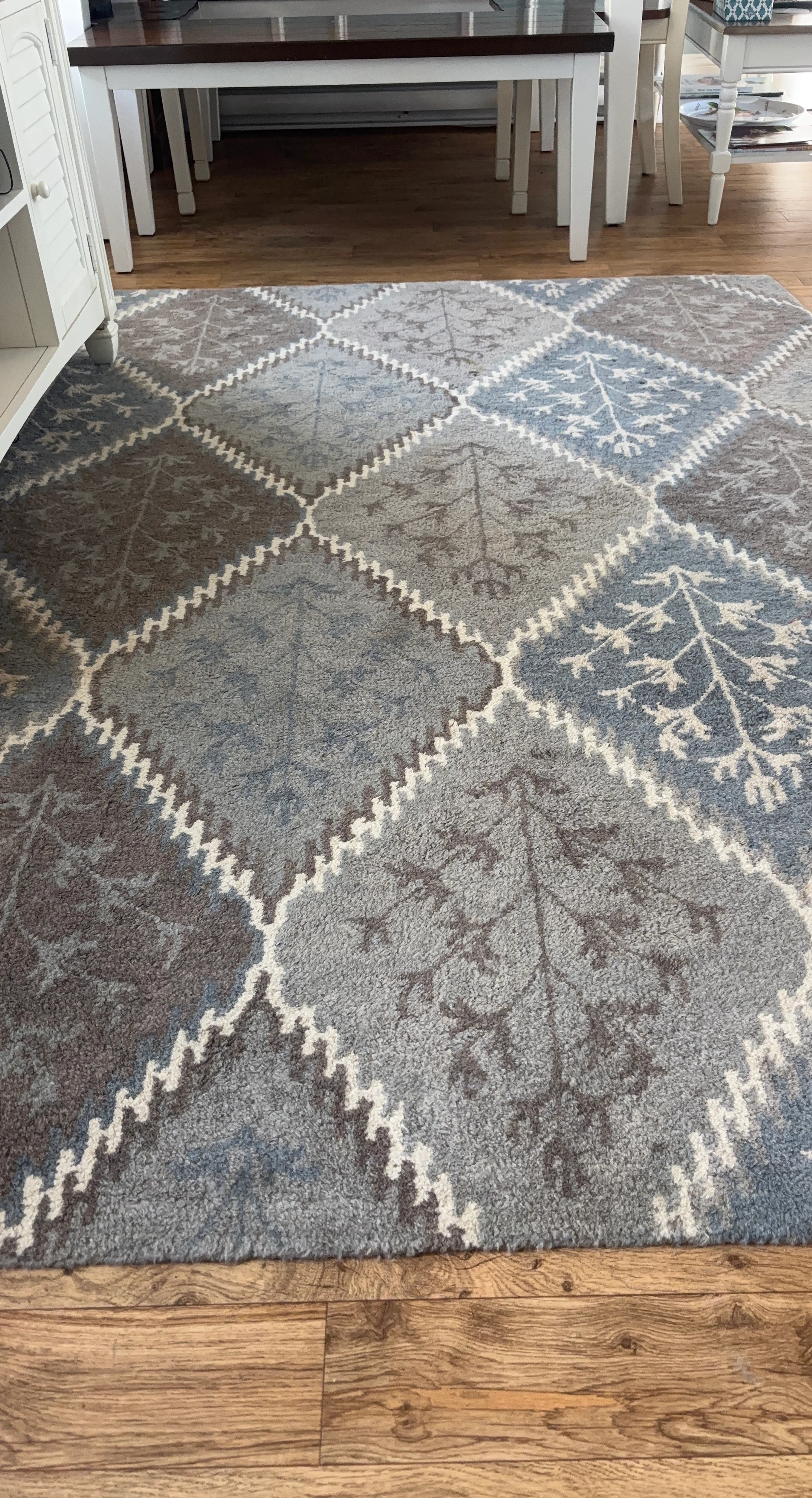 Blue and grey patterned area rug - photo 2