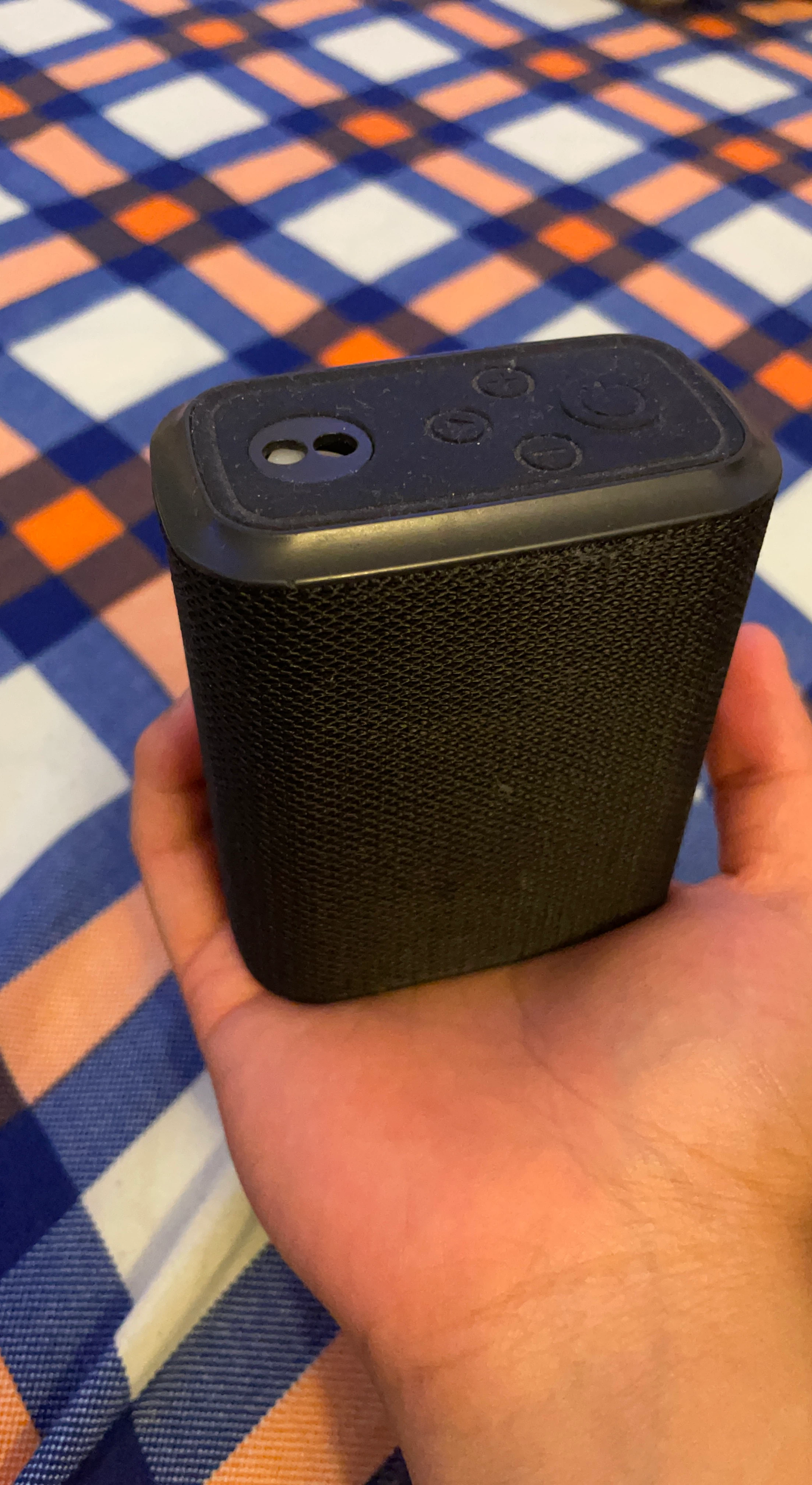 Black Portable Bluetooth Speaker
