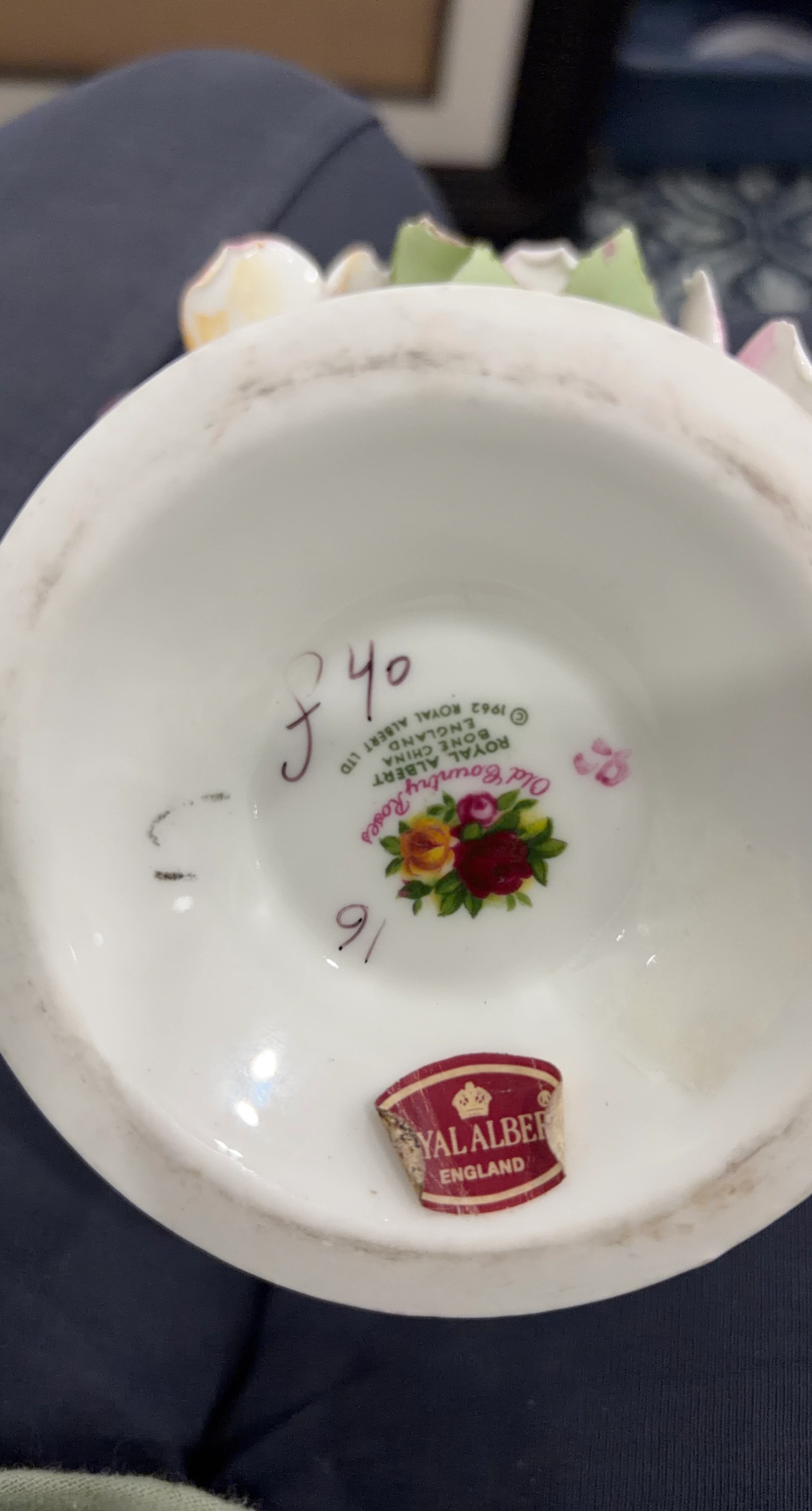 Royal Albert Old Country Roses Floral Ornament