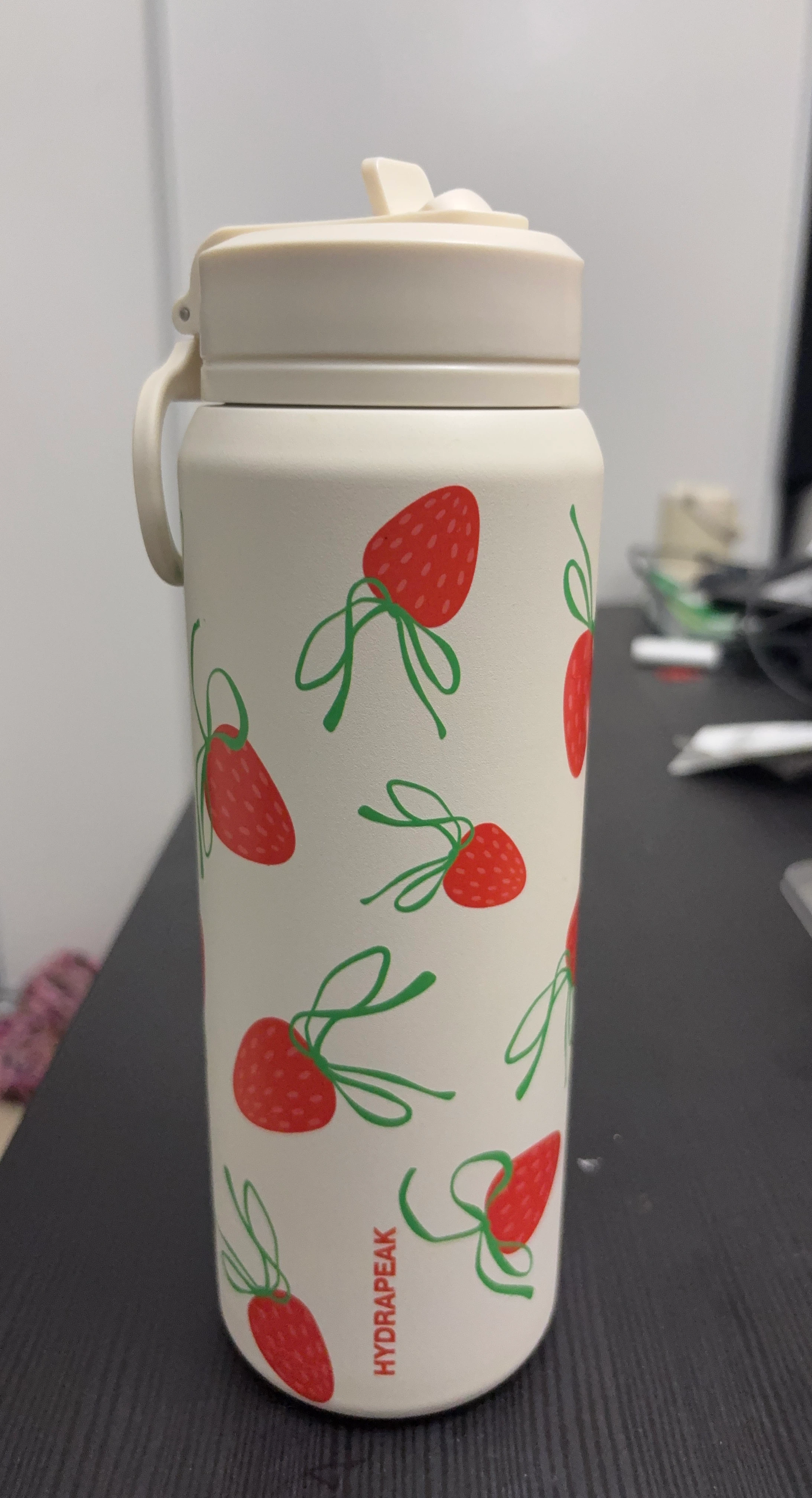 Hydrapeak Strawberry Water Bottle