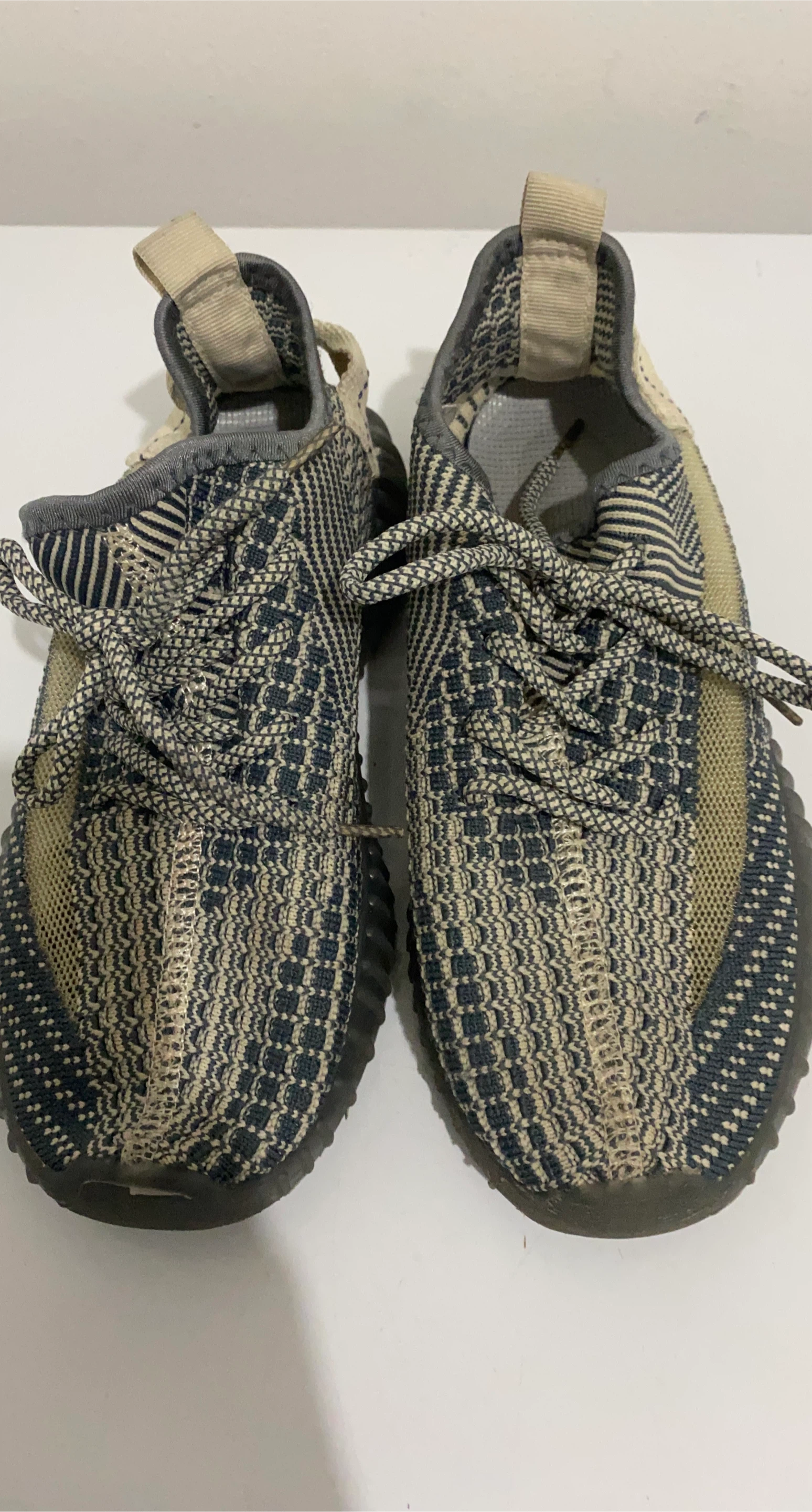 Adidas Yeezy Boost 350 V2 Sneakers