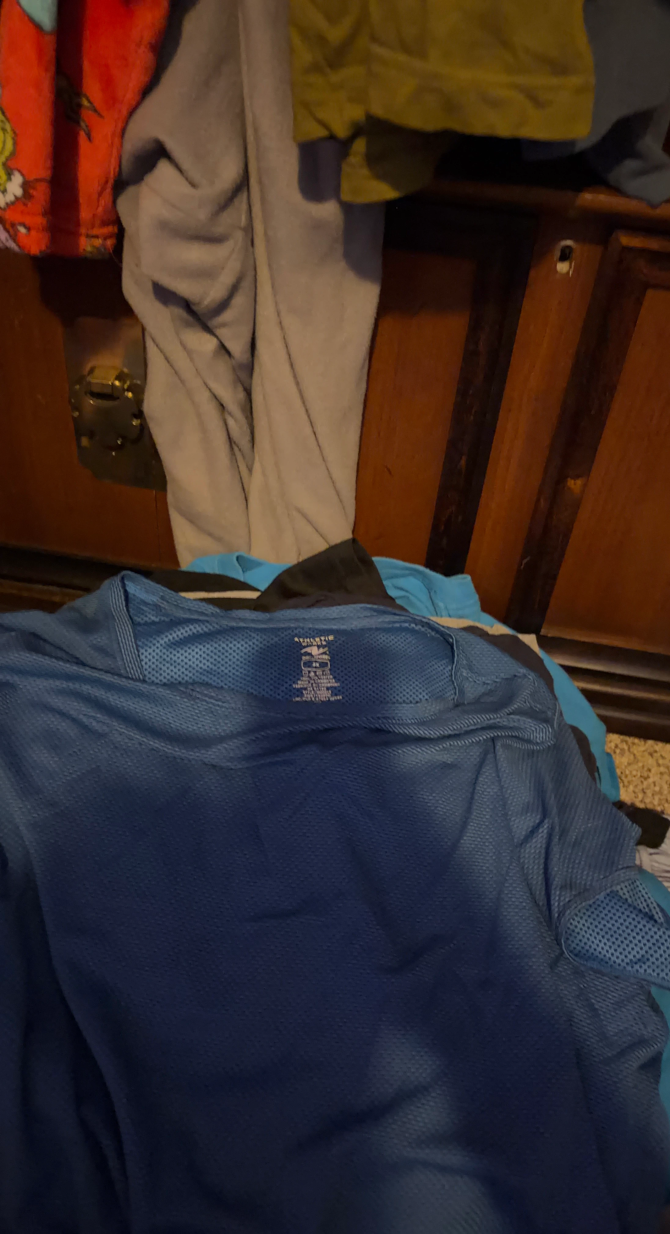 Athletic Works Men's 3XL Blue Performance Shirt