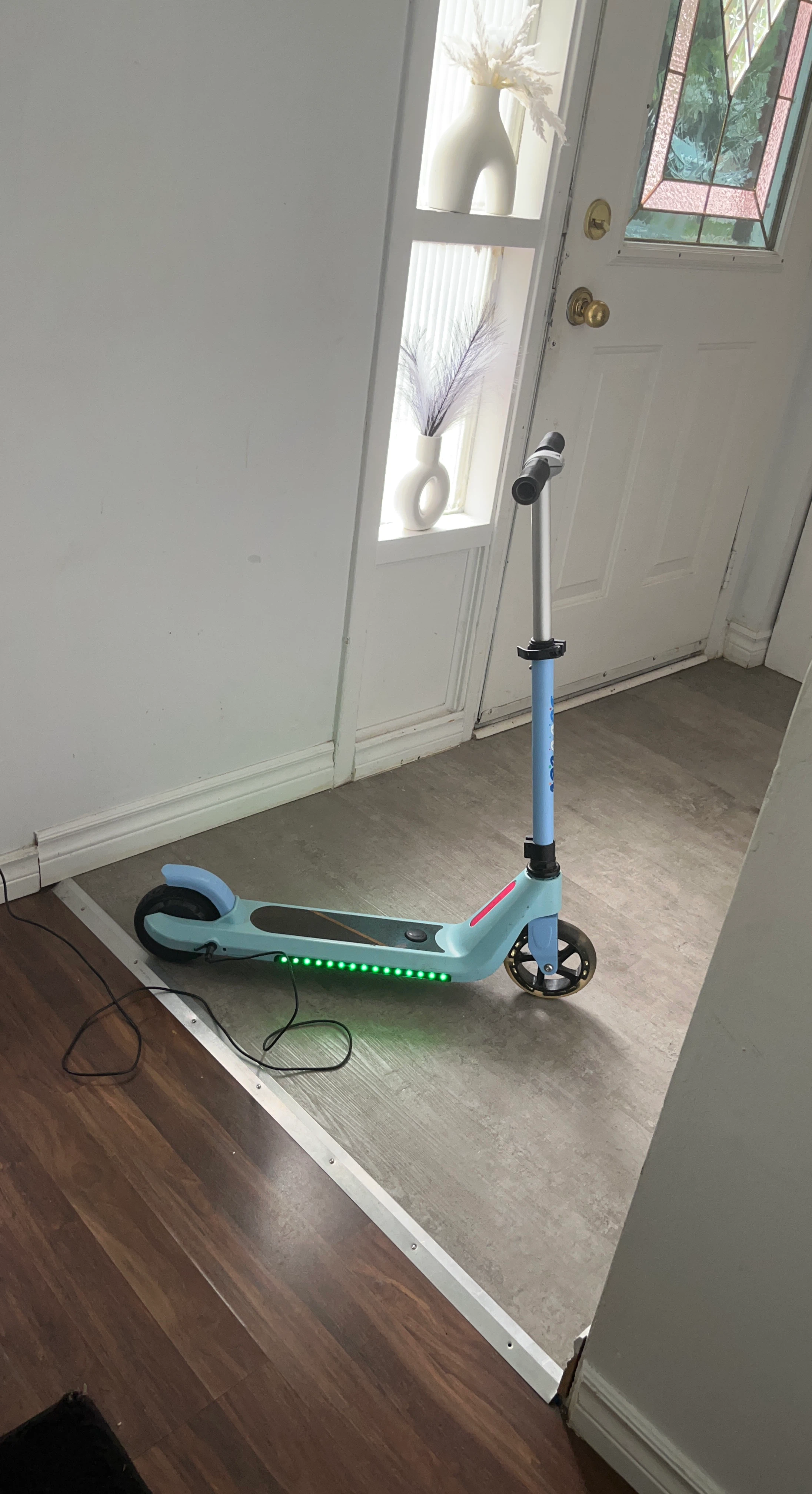 Jetson Light Up Electric Scooter