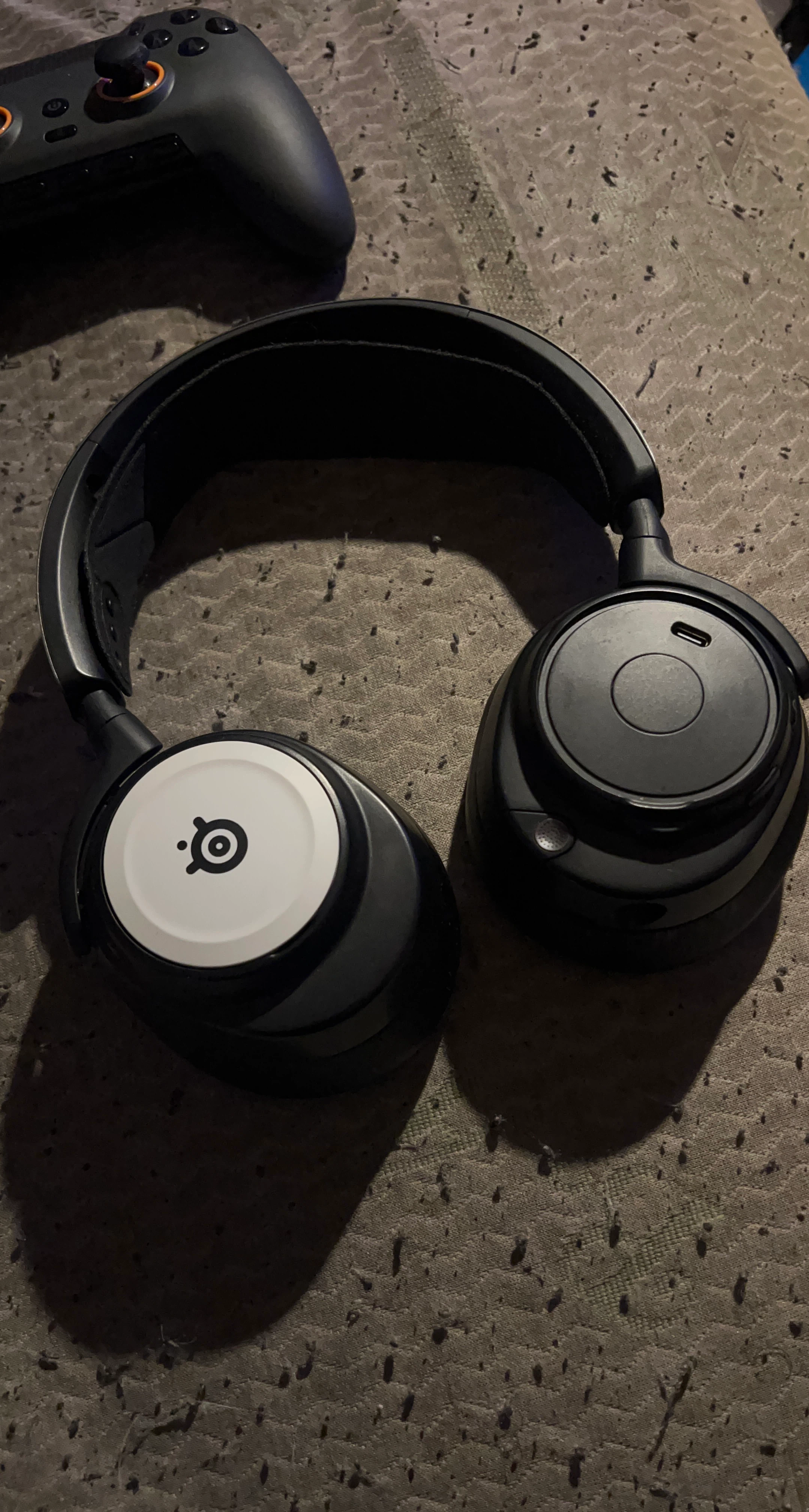 SteelSeries Arctis Nova pro 7 Wireless Gaming Headset