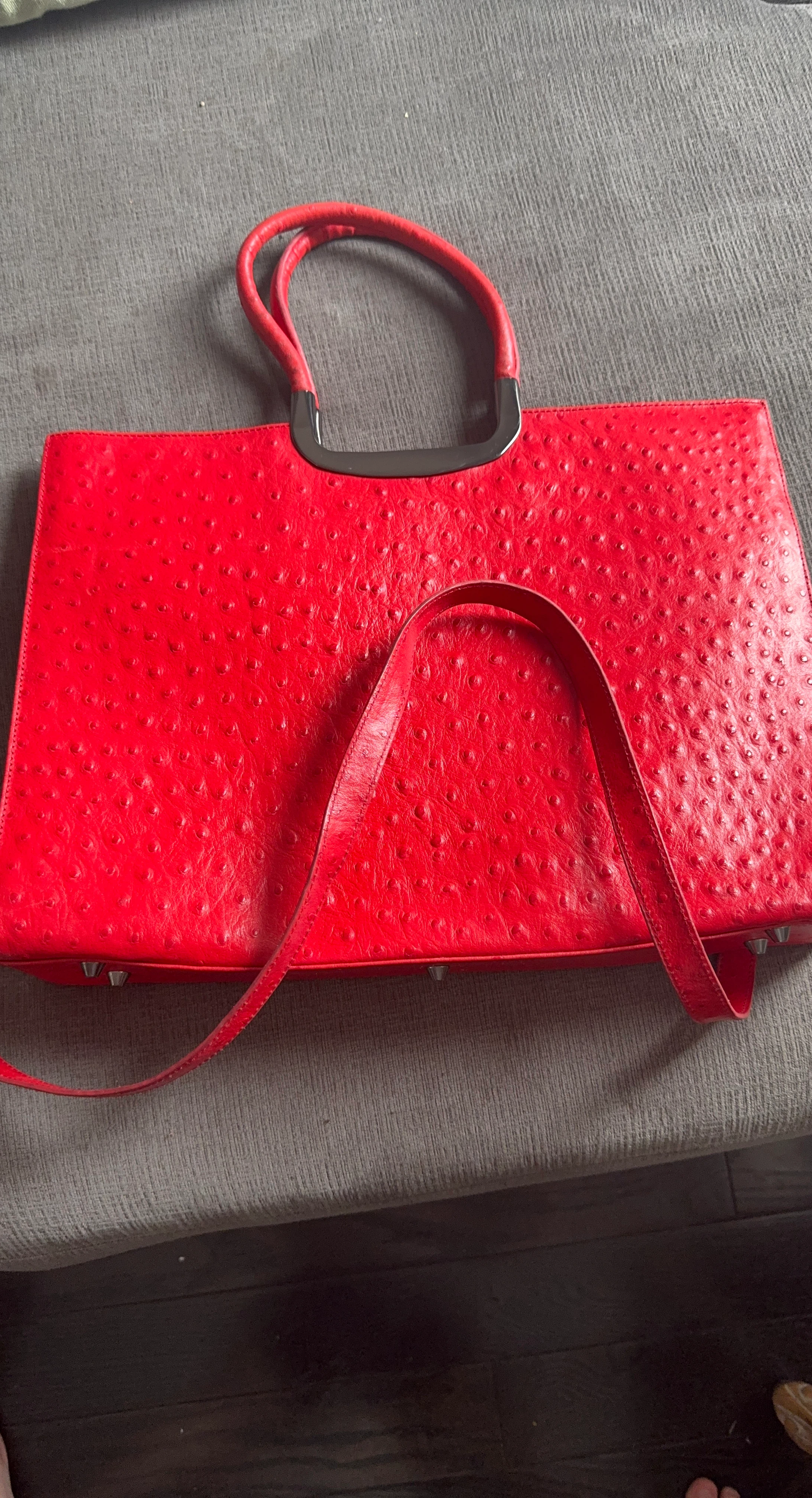 vera peel Red Genuine Leather Structured Handbag