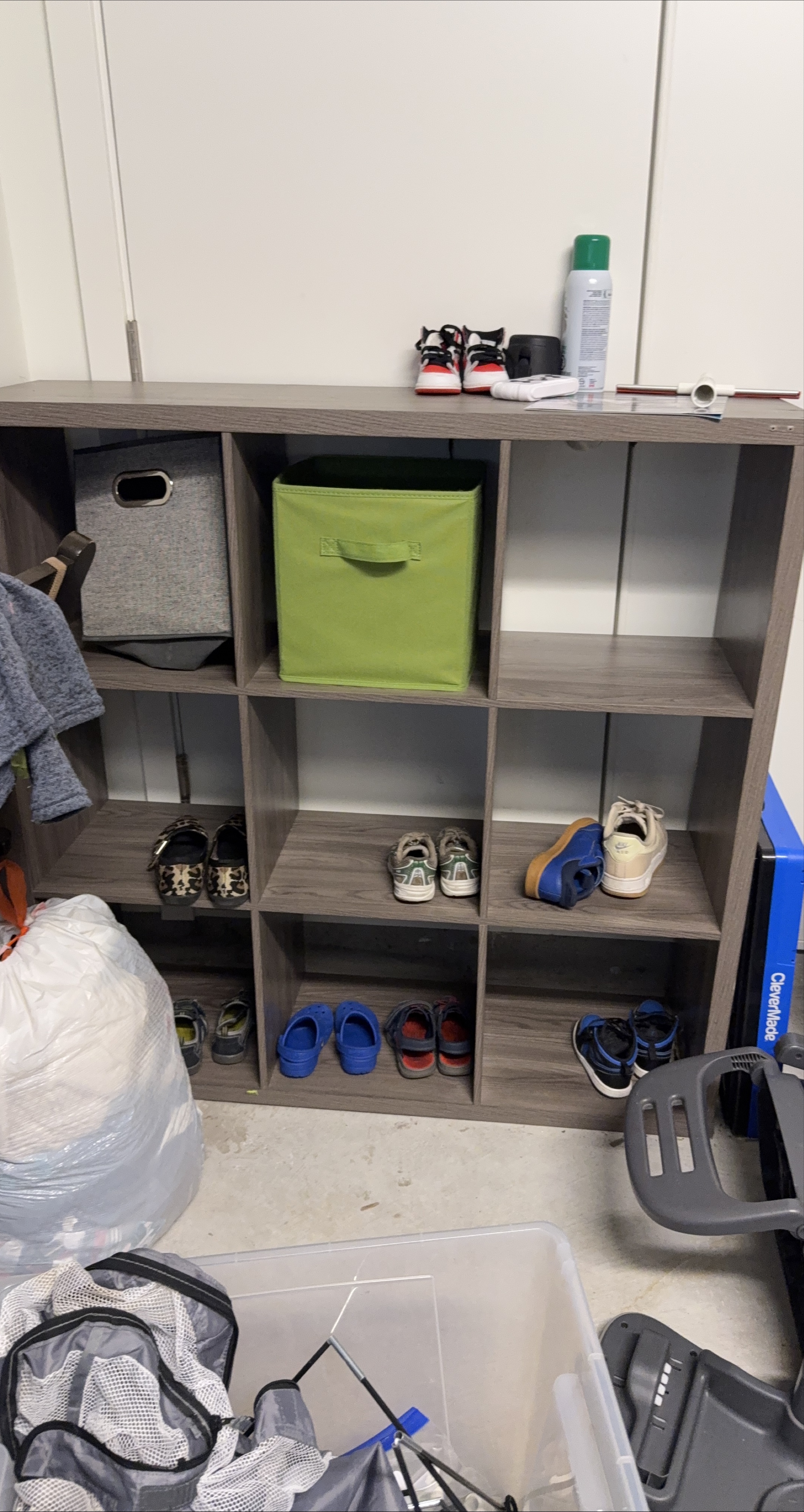 8-Cube Storage Organizer