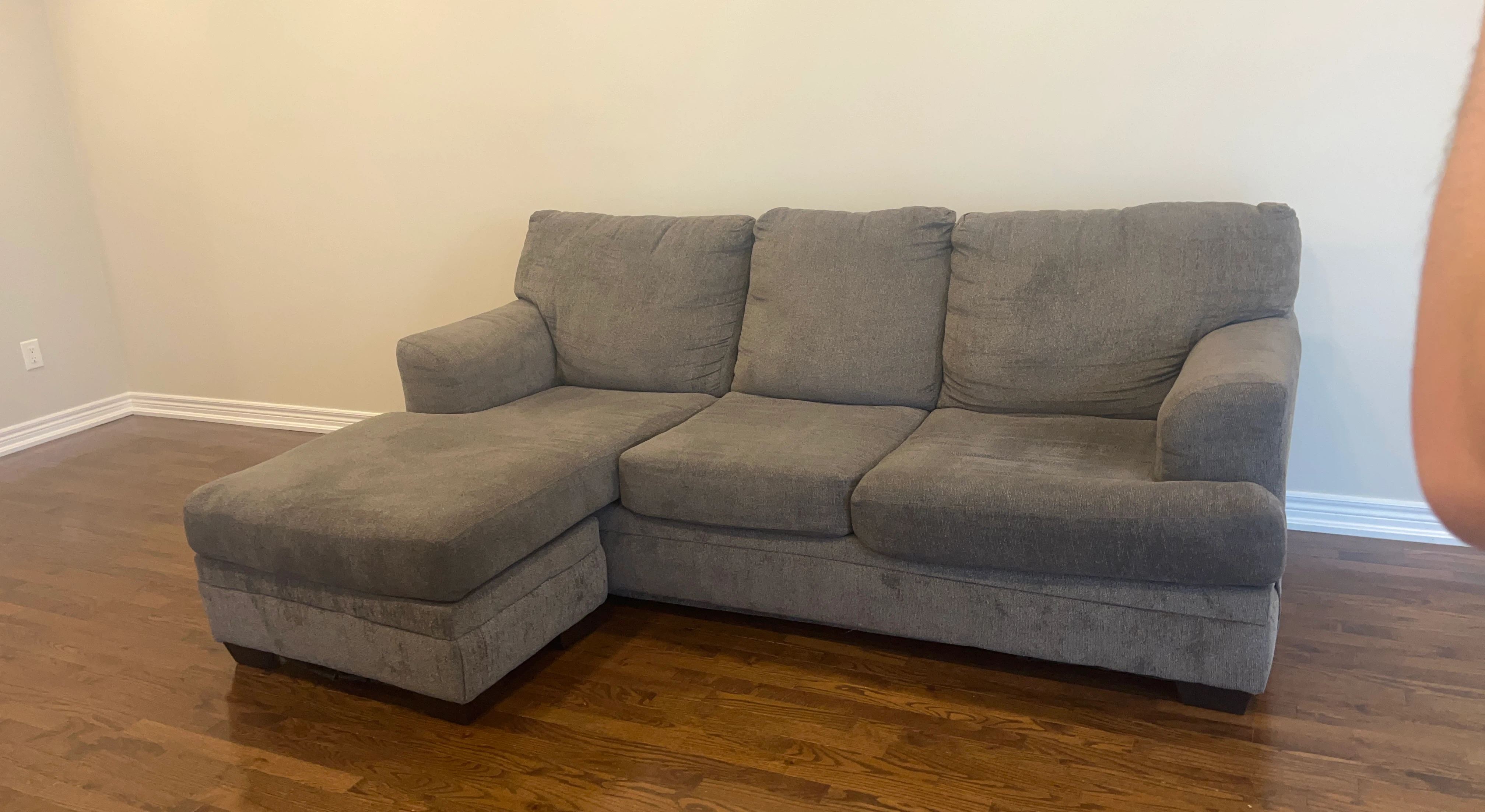 Grey Sectional Sofa with Chaise