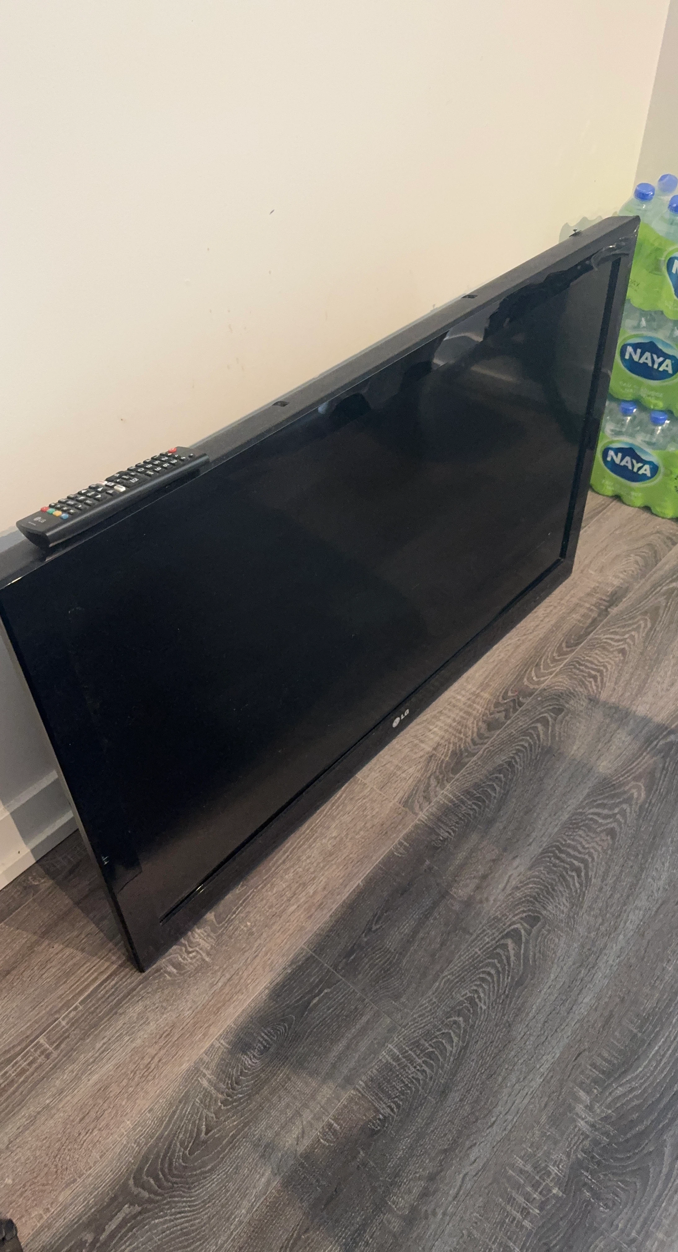 LG Television