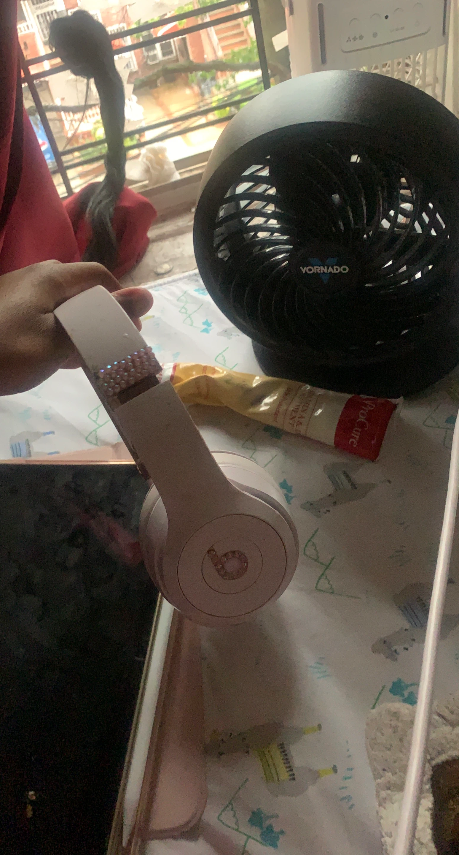 Beats Headphones Pink solo 4