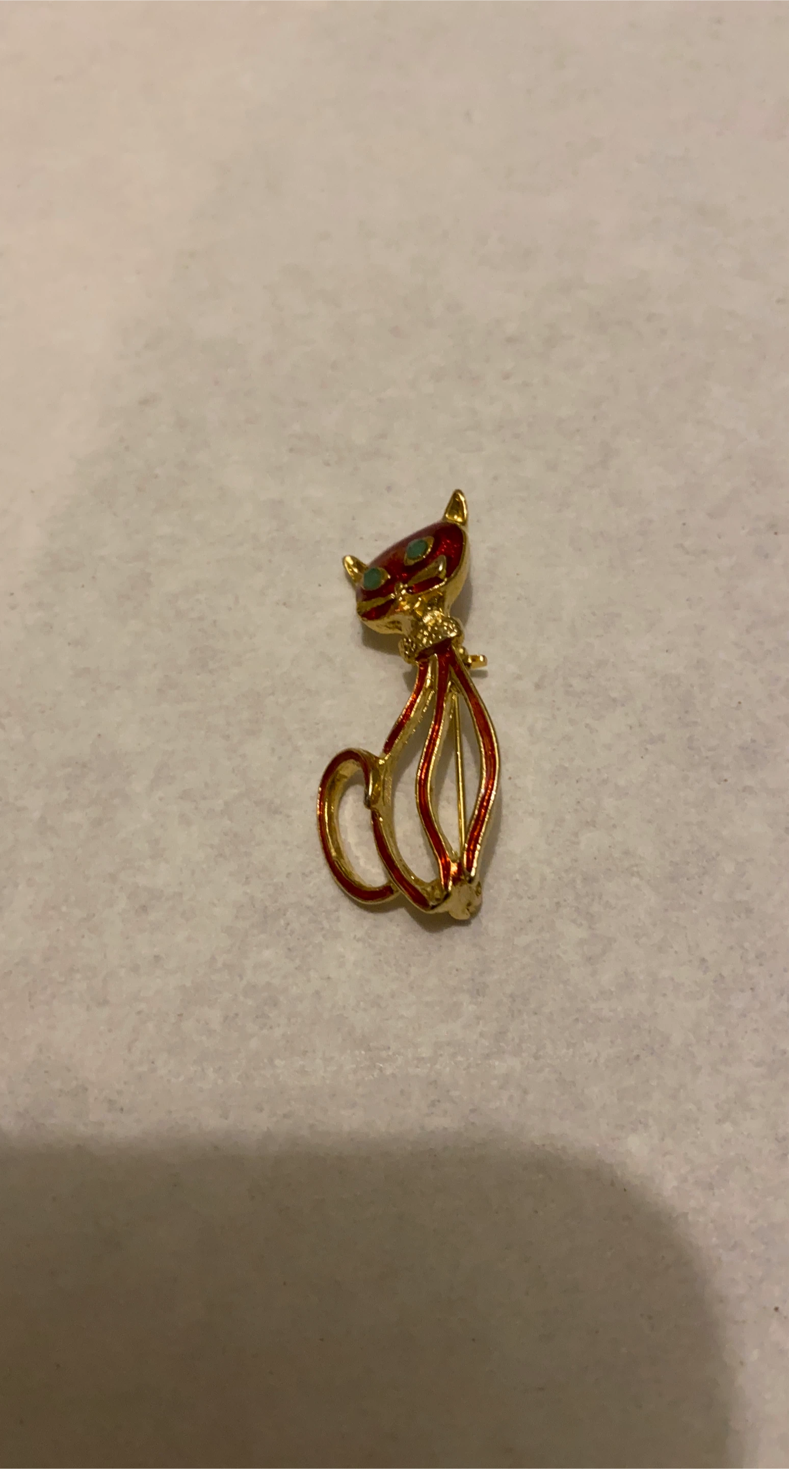 Vintage Gold Tone Cat Brooch