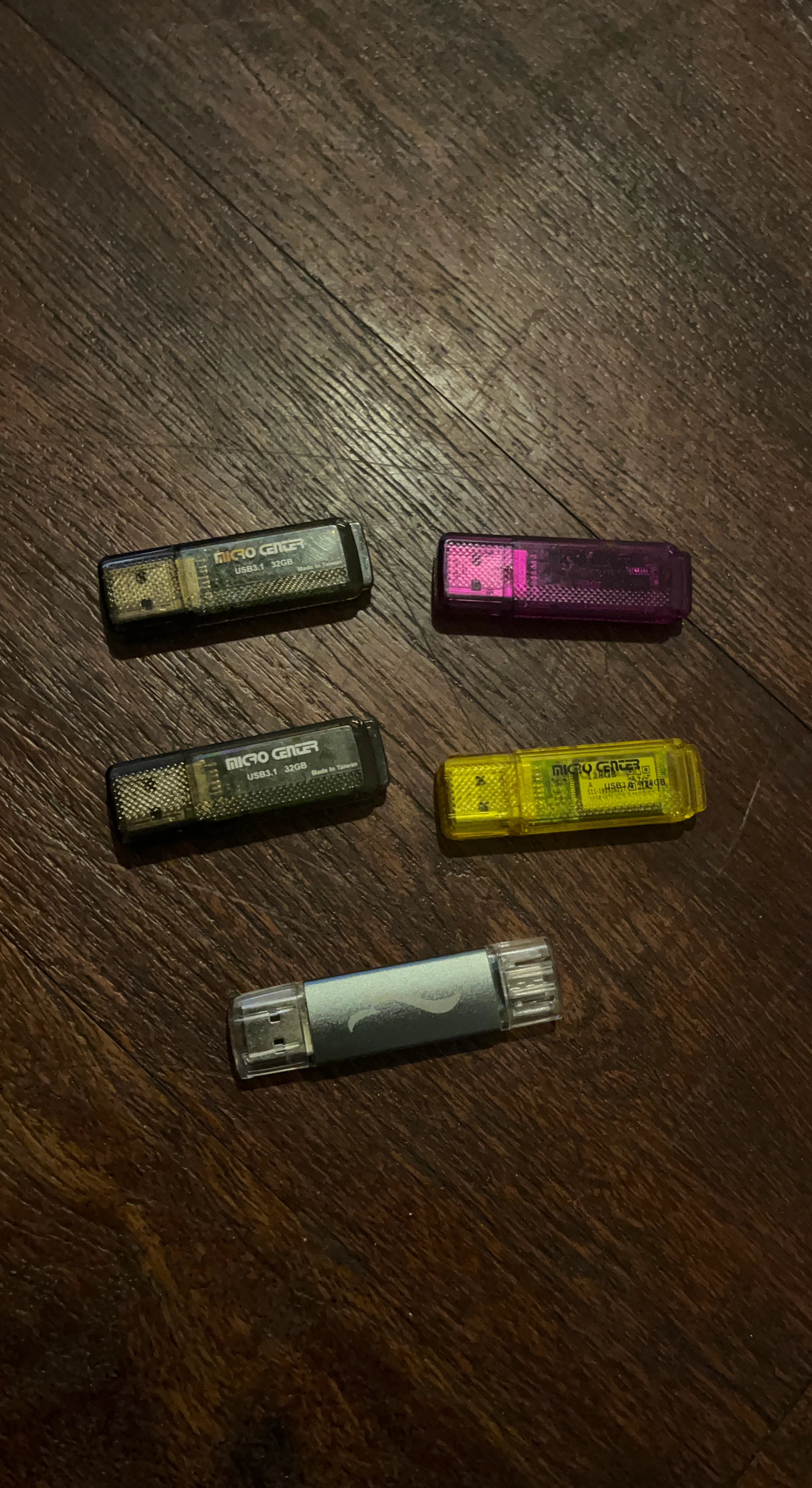 Lot of 5 USB Flash Drives