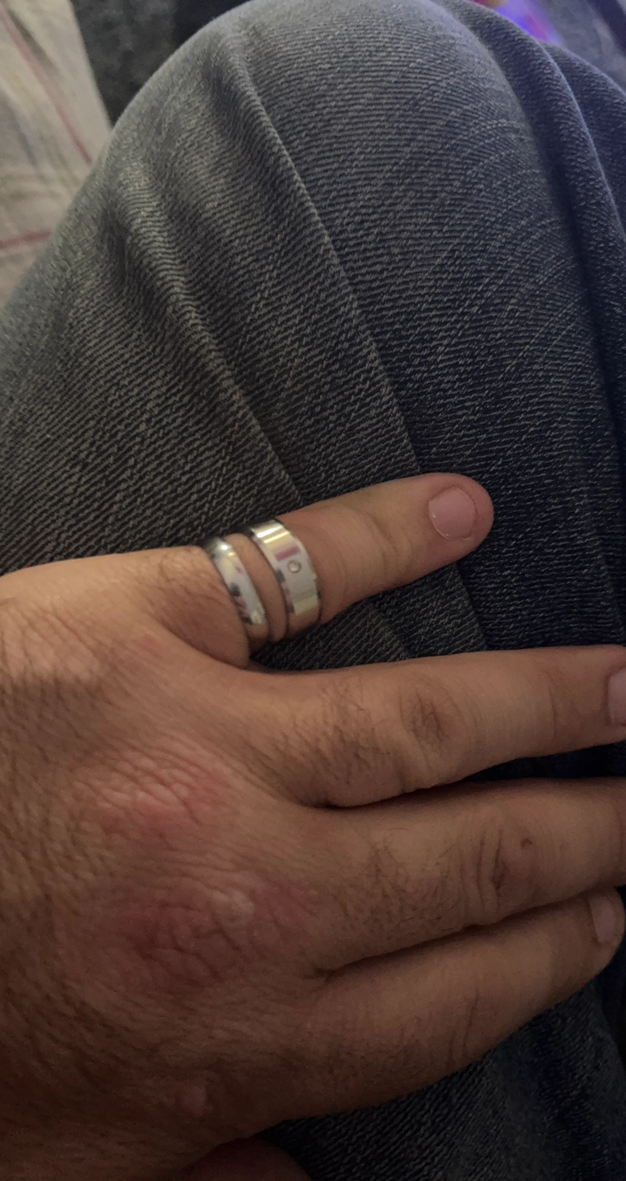 Silver-toned minimalist band ring