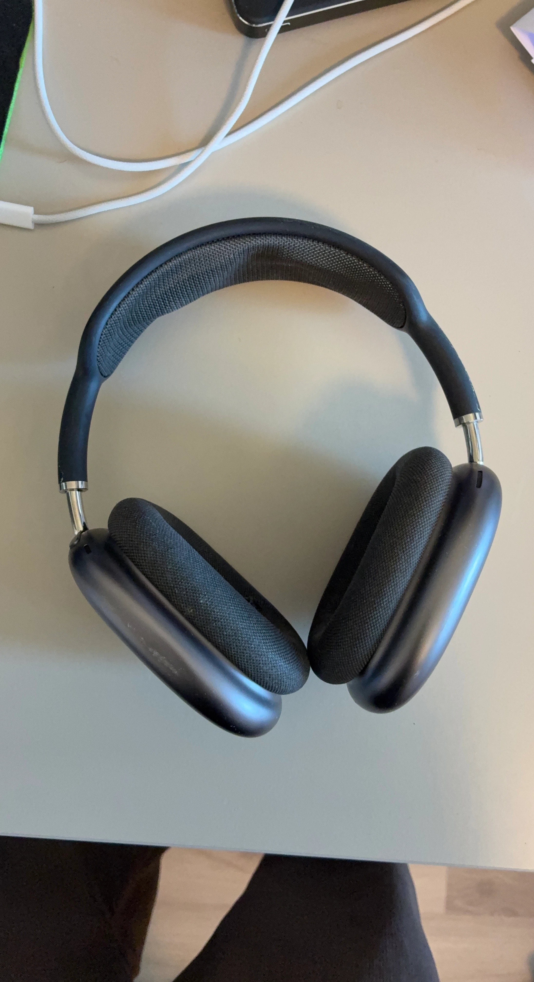 Apple AirPods Max Space Grey