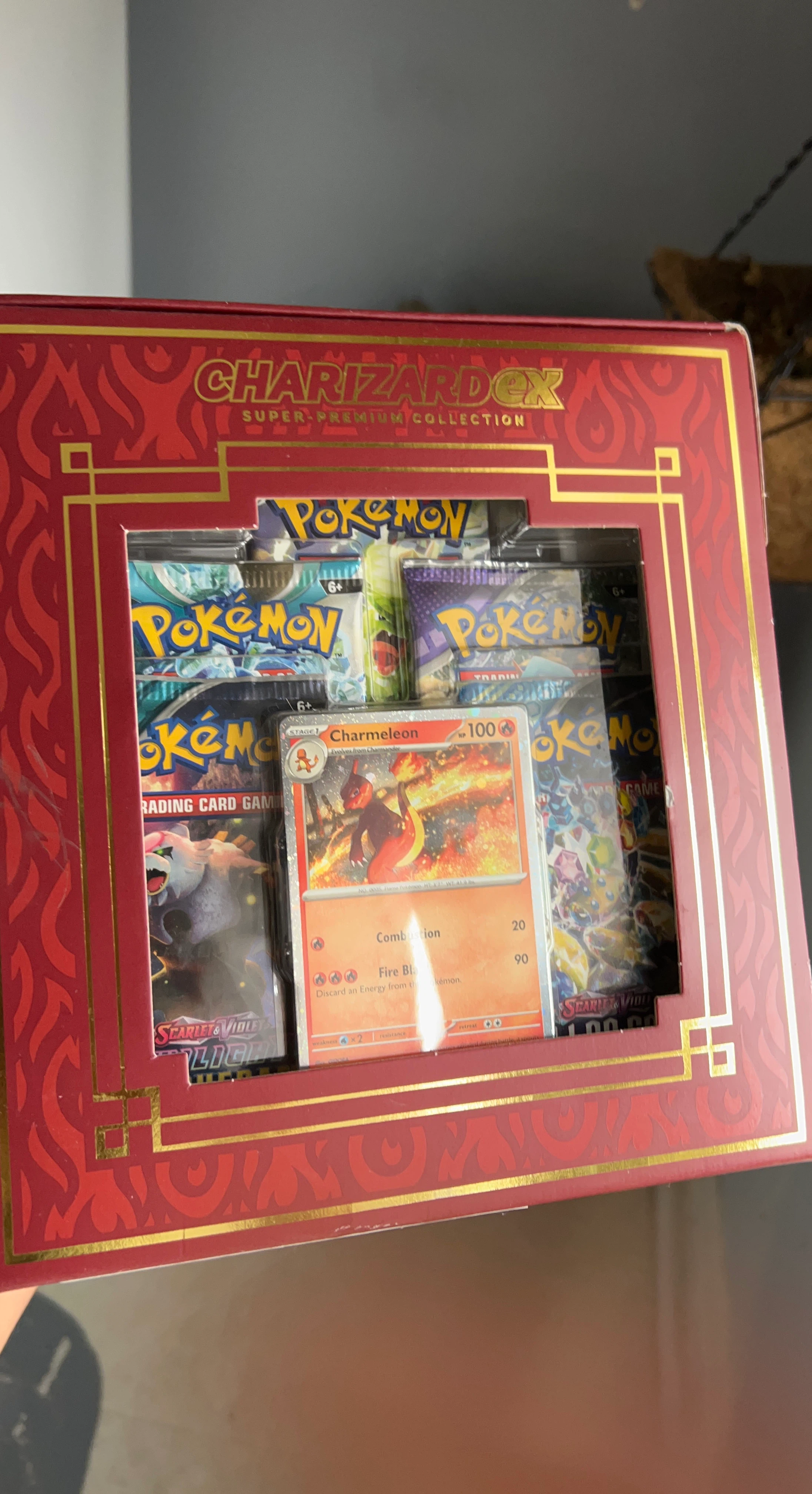 Pokemon Charizard ex Super-Premium Collection
