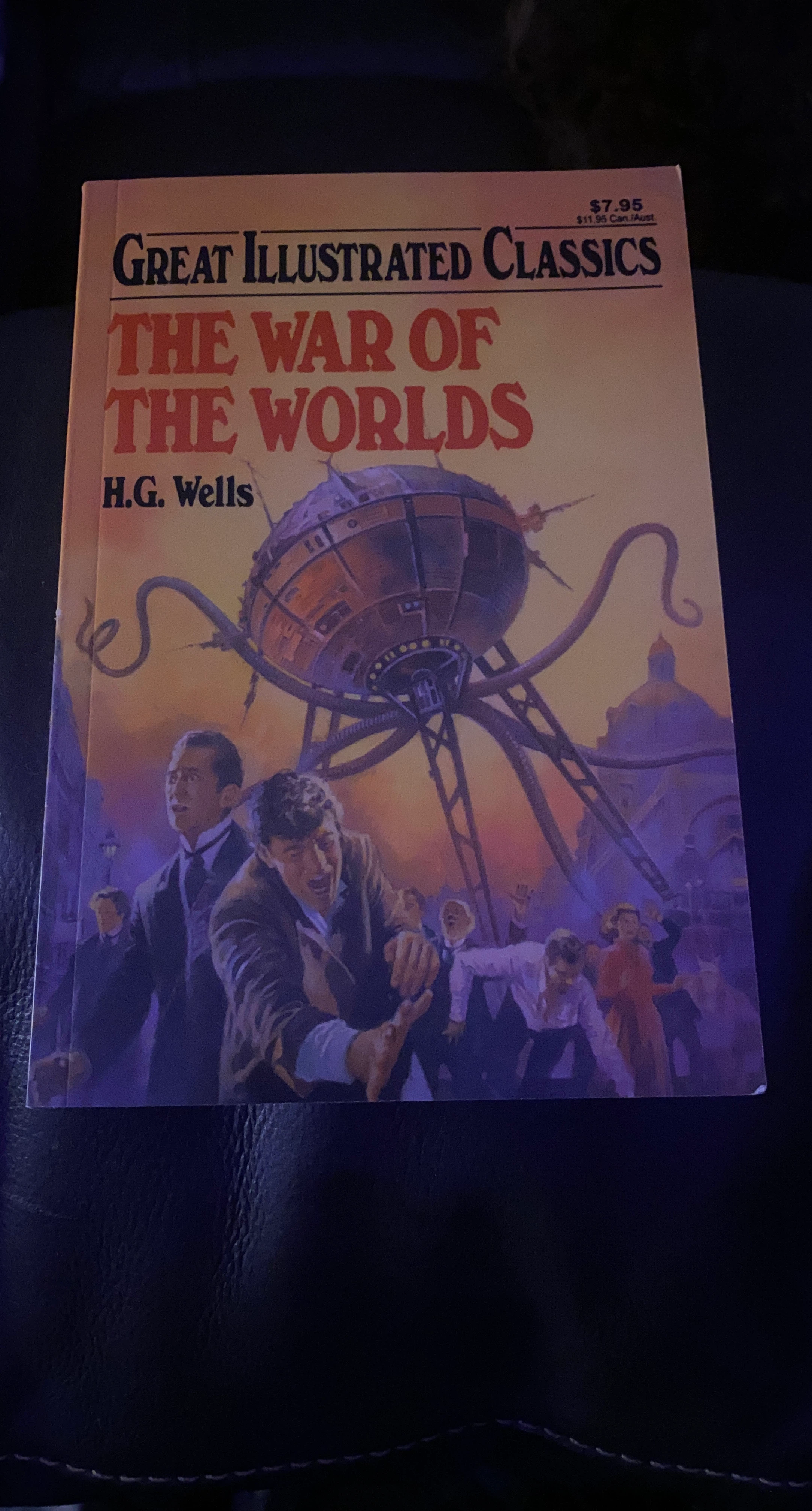 Great Illustrated Classics: The War of the Worlds