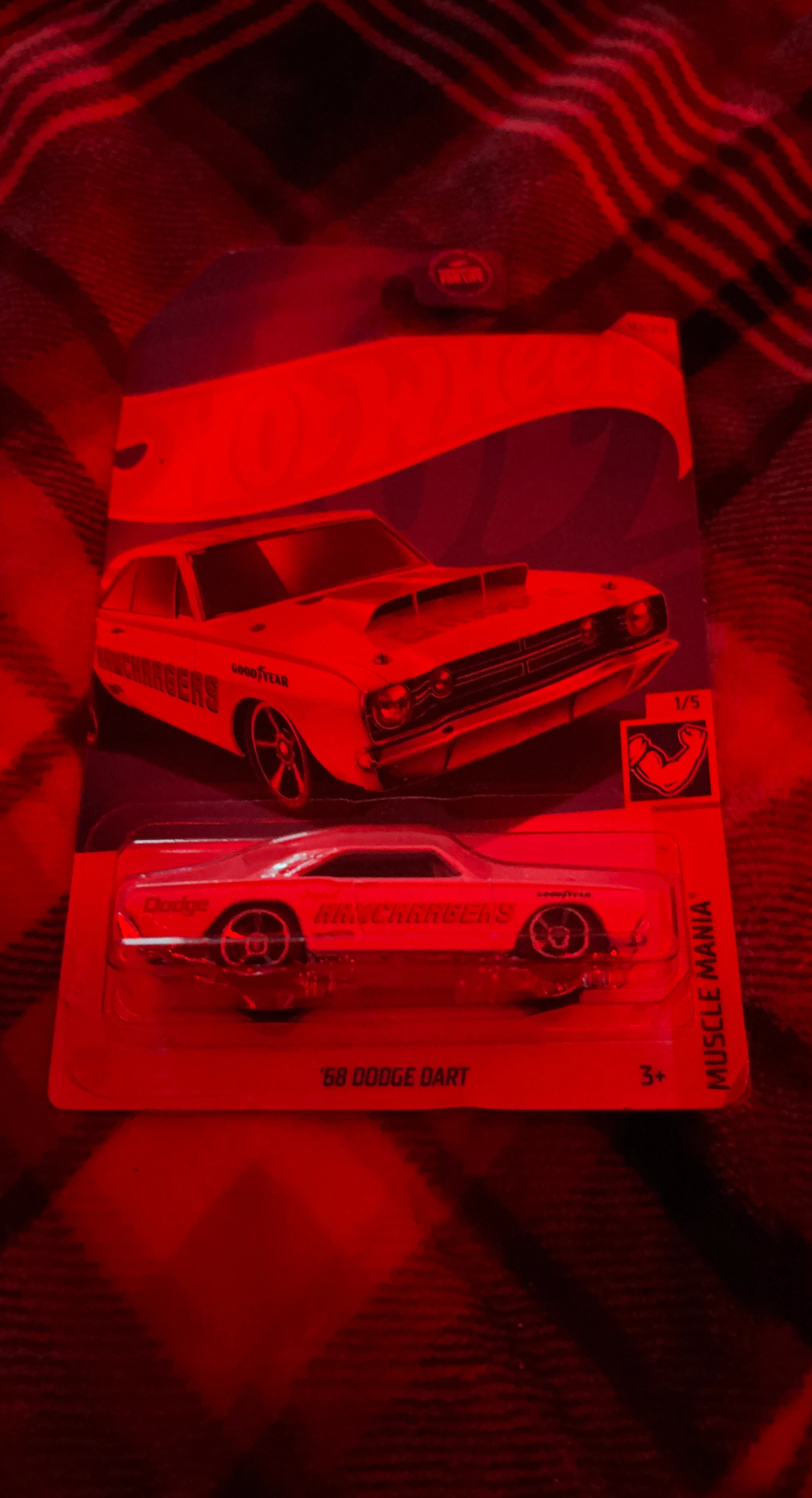 Hot Wheels '68 Dodge Dart Muscle Mania
