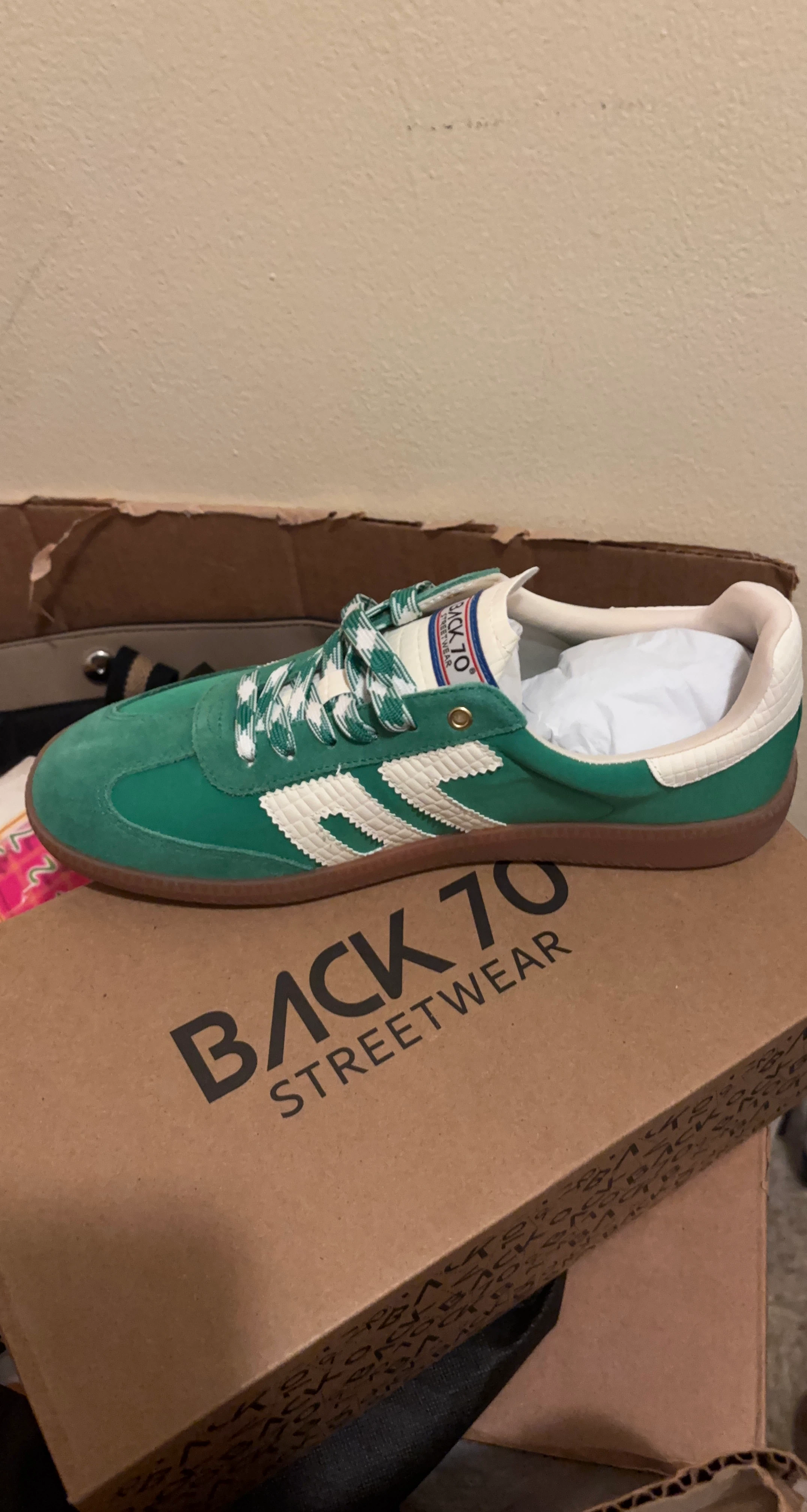 Back 70 Streetwear Sneakers
