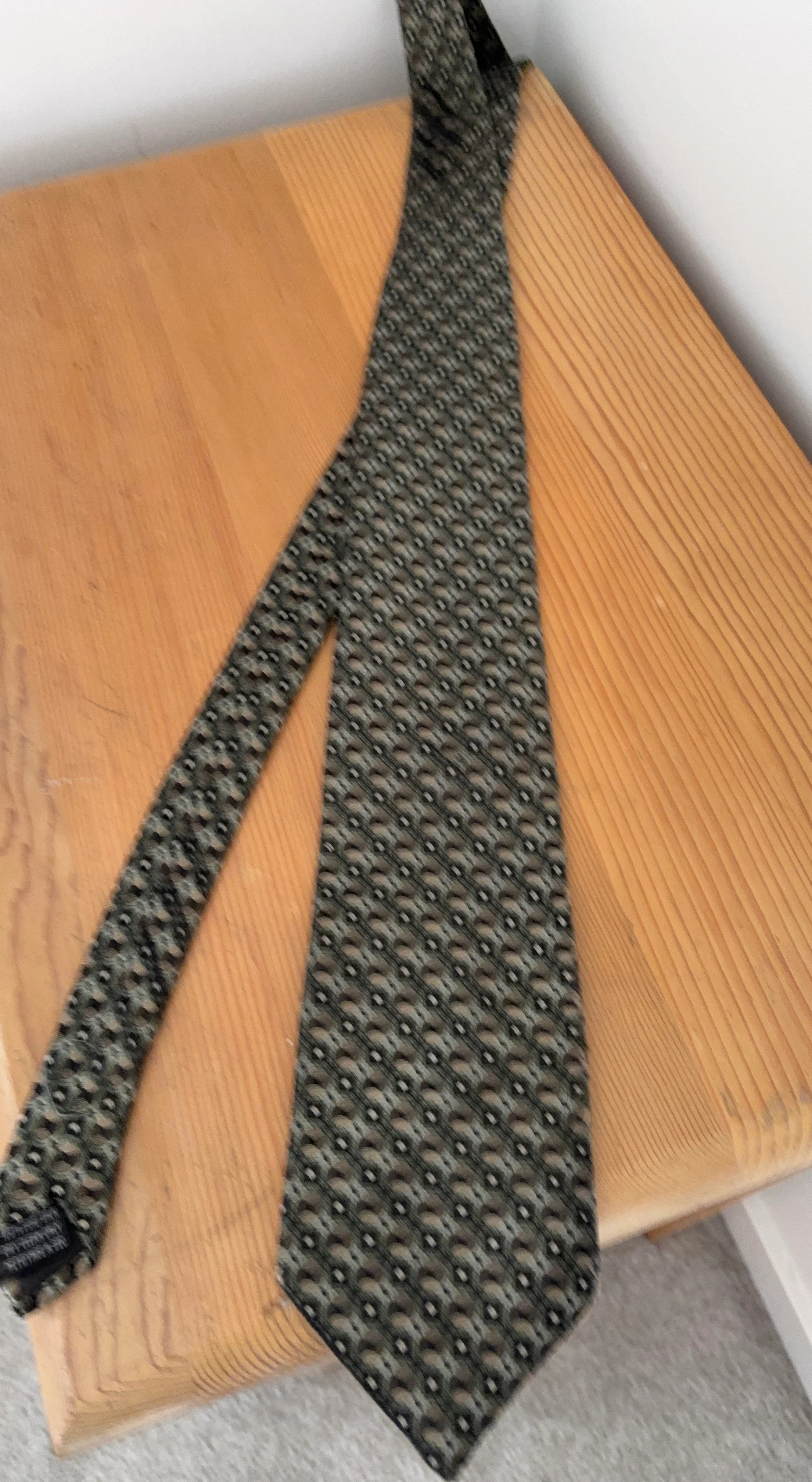 Platinum Designs Patterned Tie