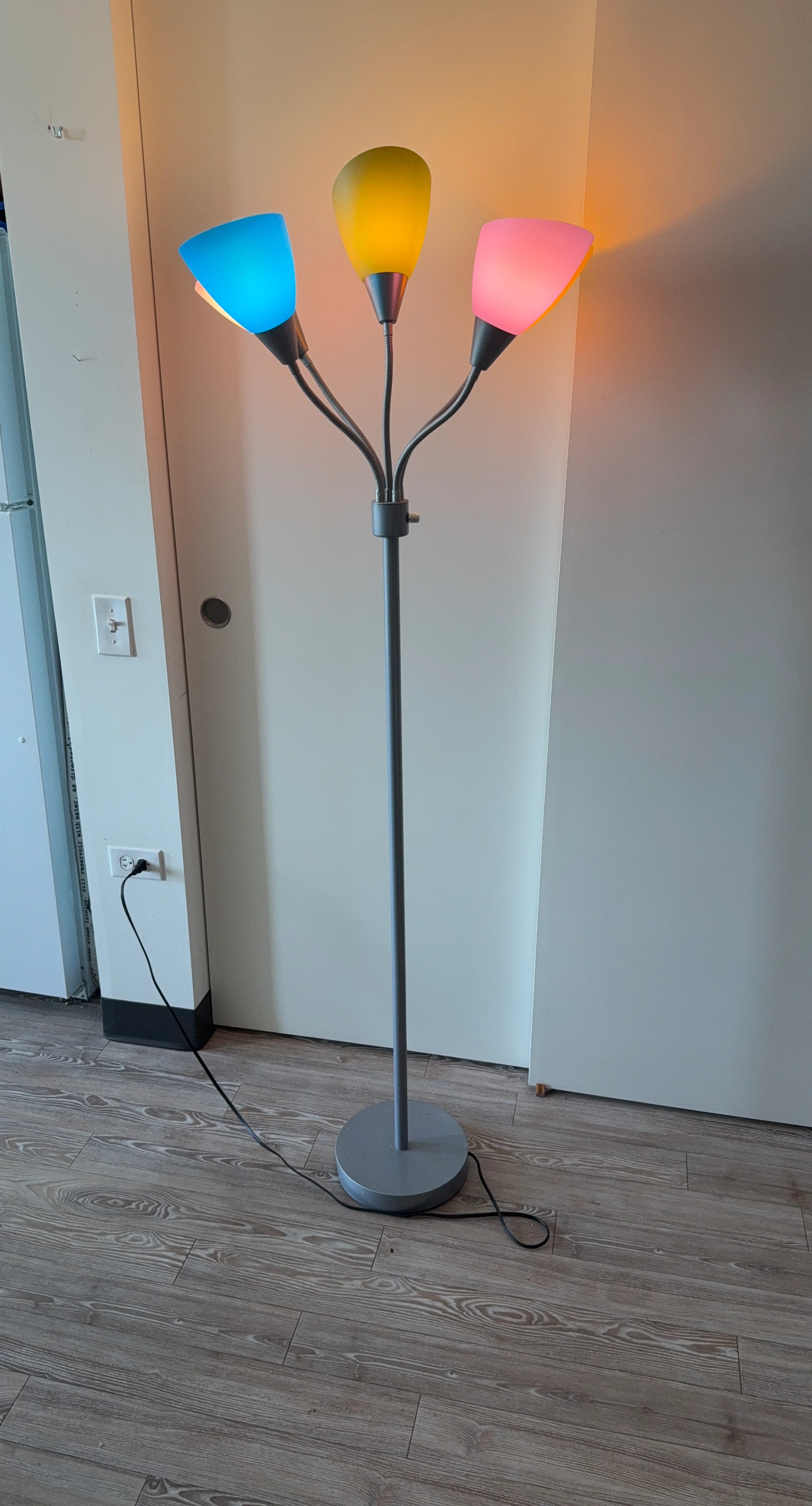 5 headed lamp light bulbs included
