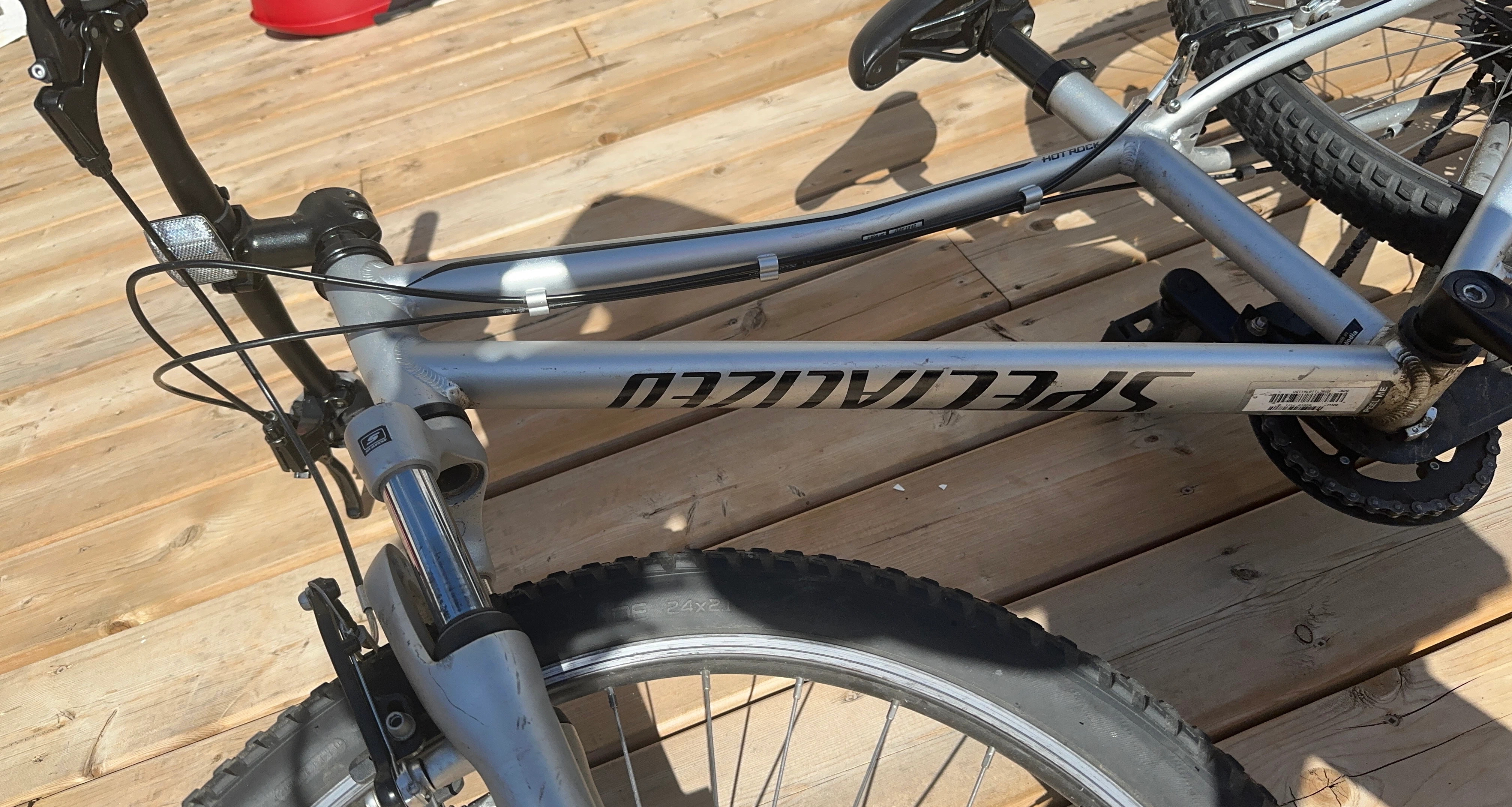 Specialized Hotrock 24 Mountain Bike