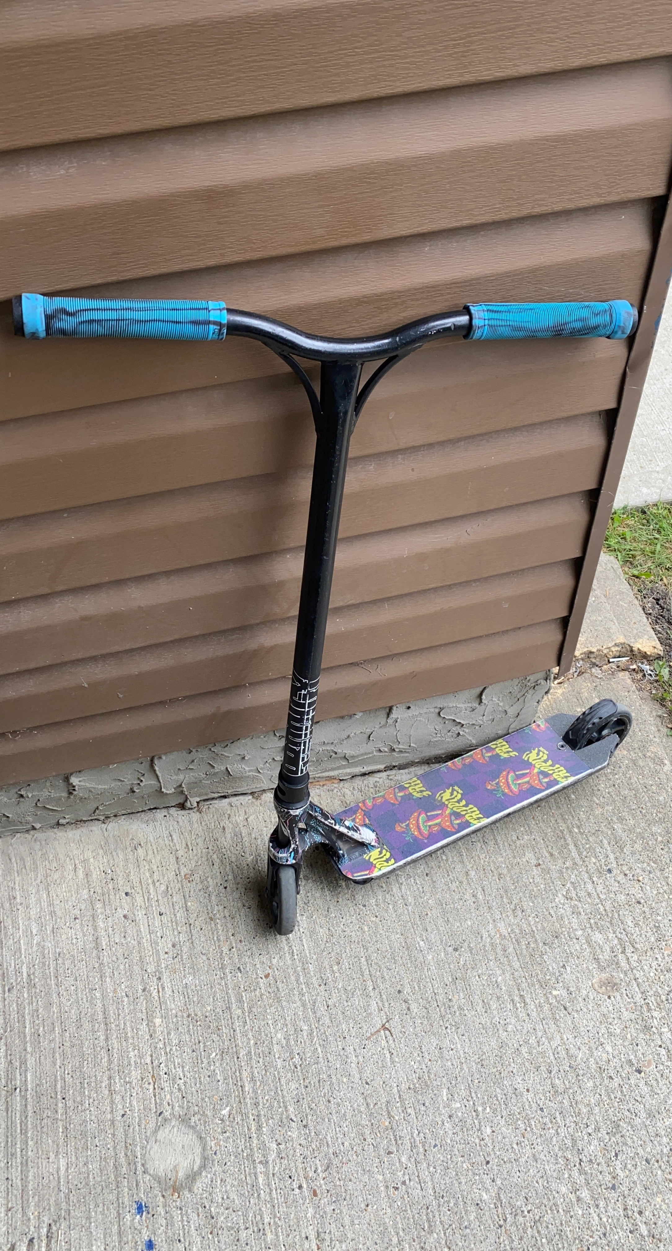 Prodigy stunt scooter