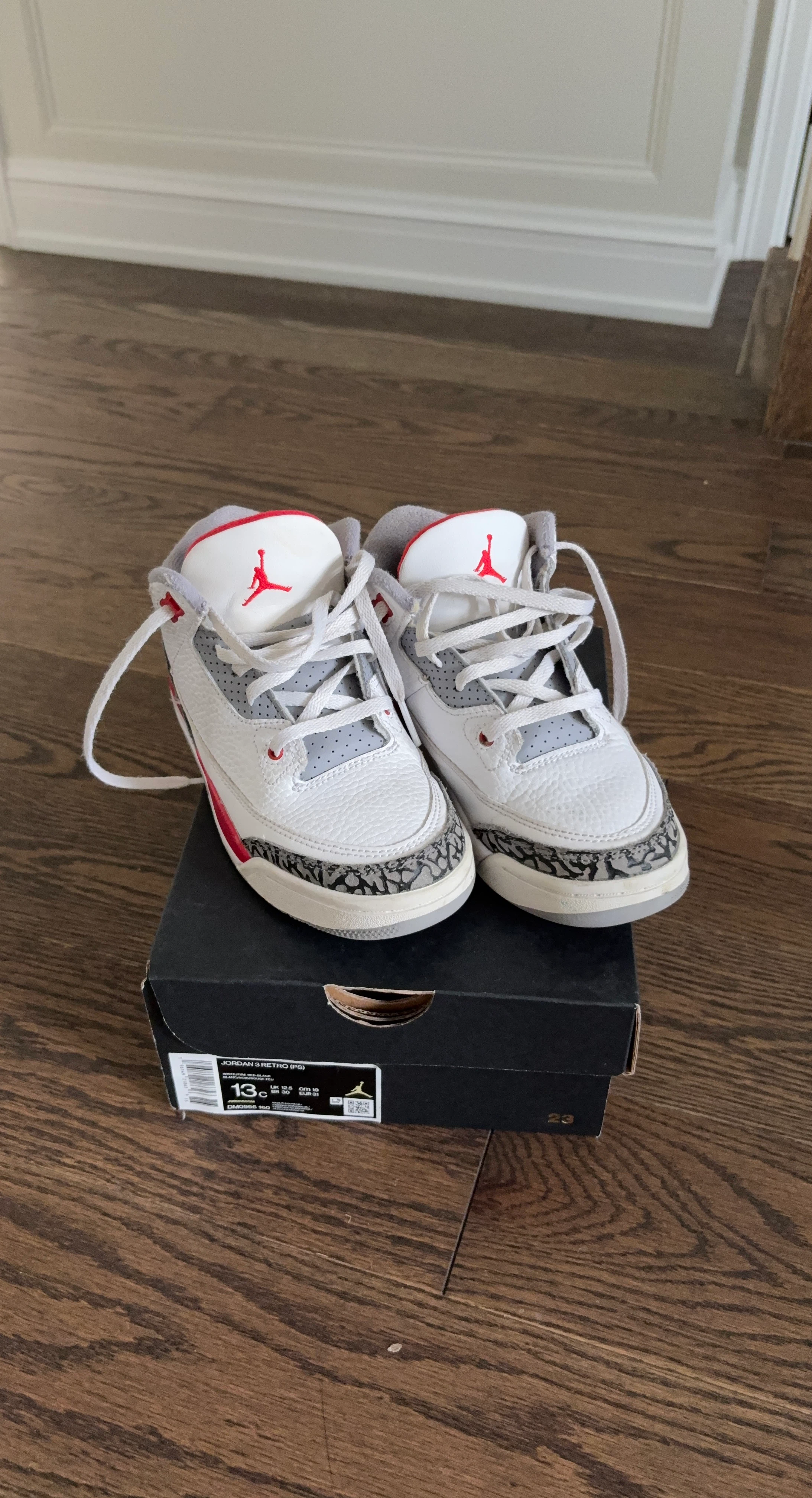 Nike Jordan 3 Retro PS White Fire Red Size 13C