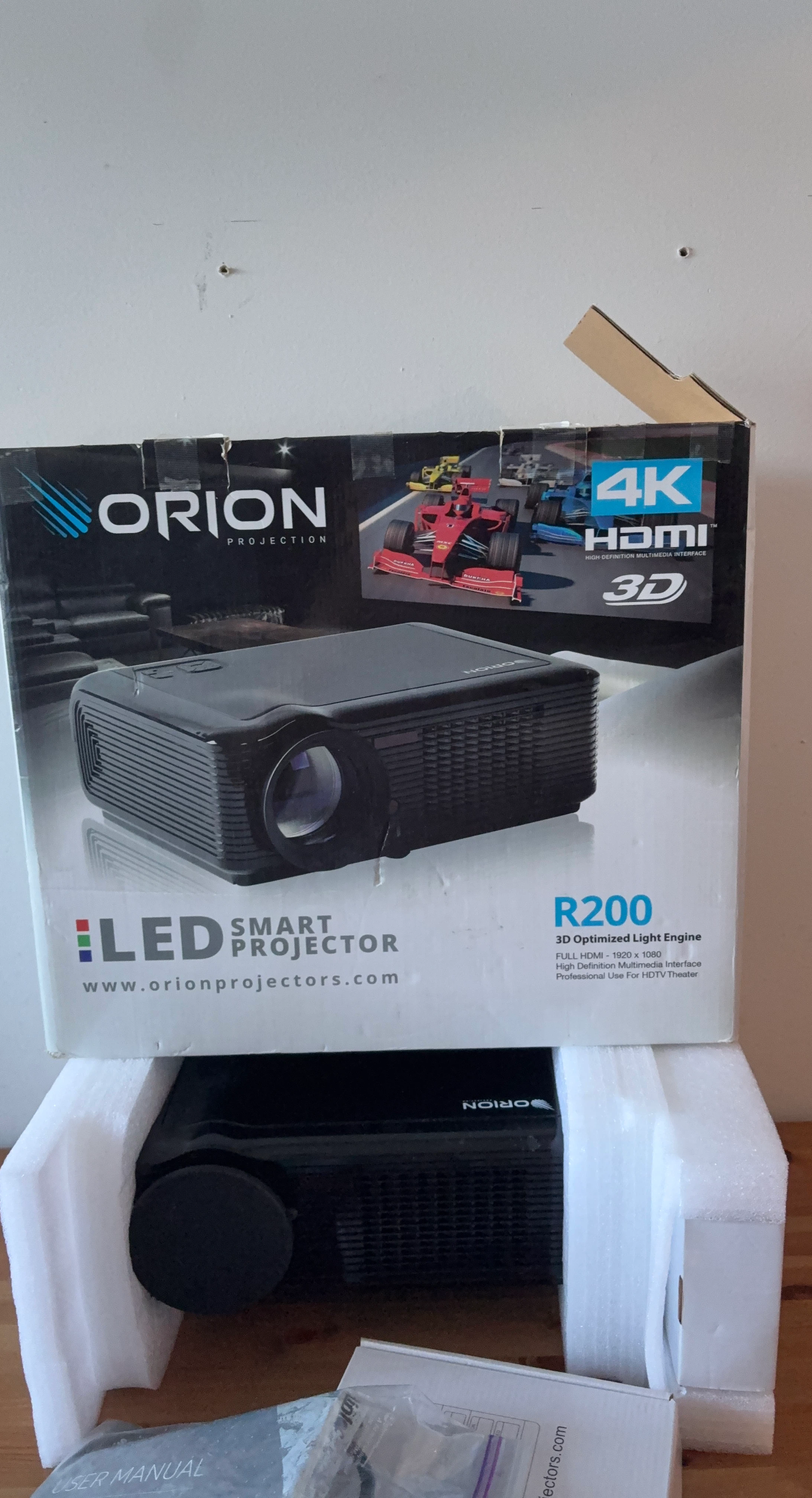 Orion R200 LED Smart Projector