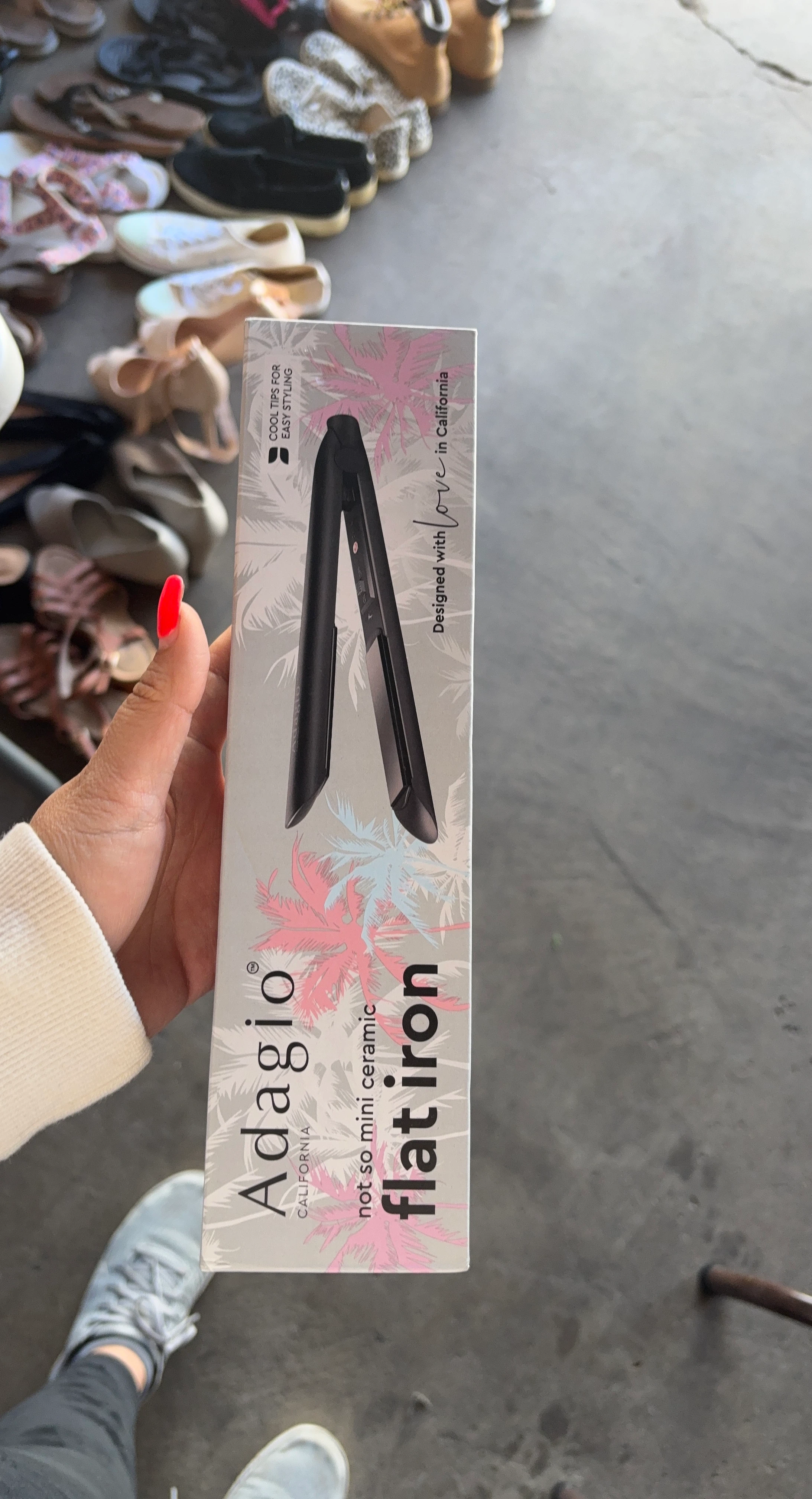 Adagio California Not So Mini Ceramic Flat Iron