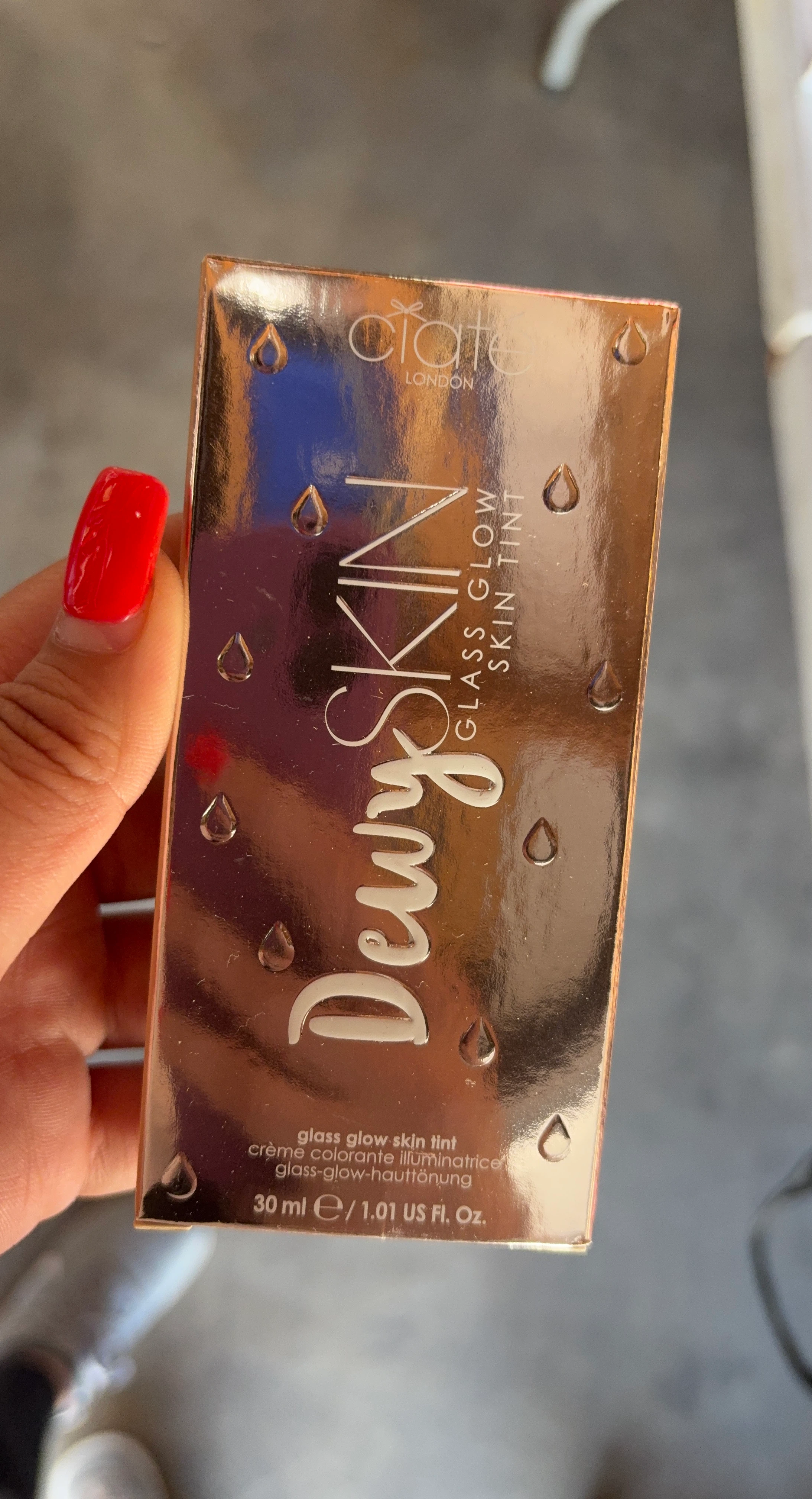 Ciate London Dewy Skin Glass Glow Skin Tint