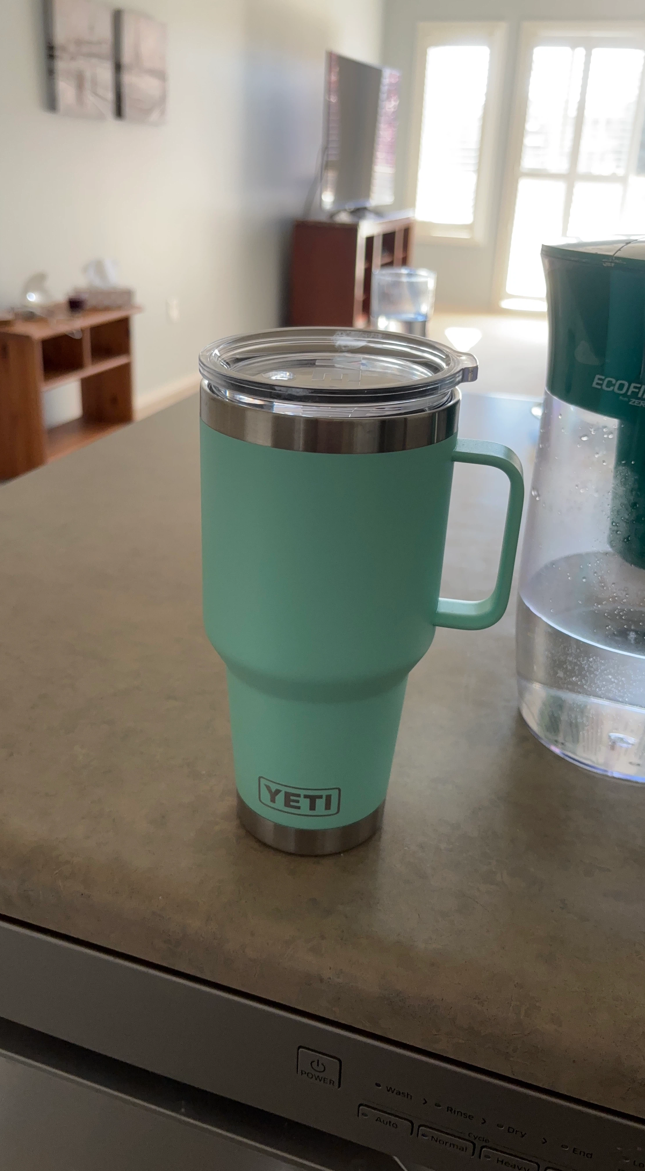 YETI Rambler 30 oz Travel Mug - Seafoam