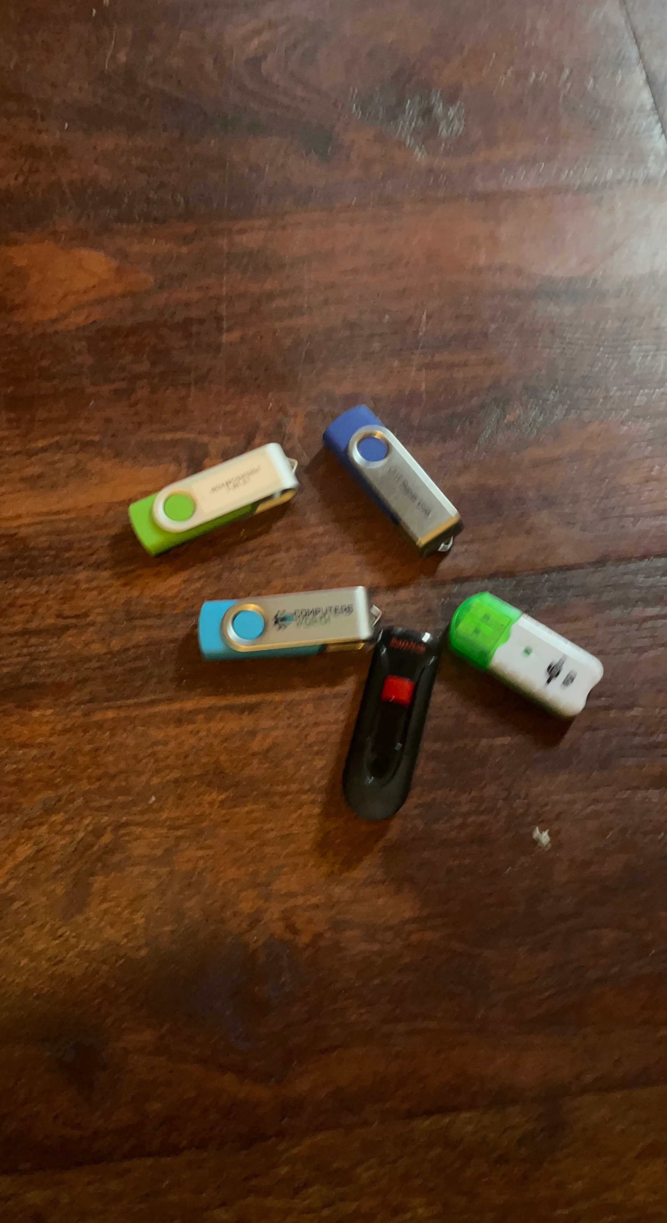 Lot of 5 Assorted USB Flash Drives in The Bronx, NY