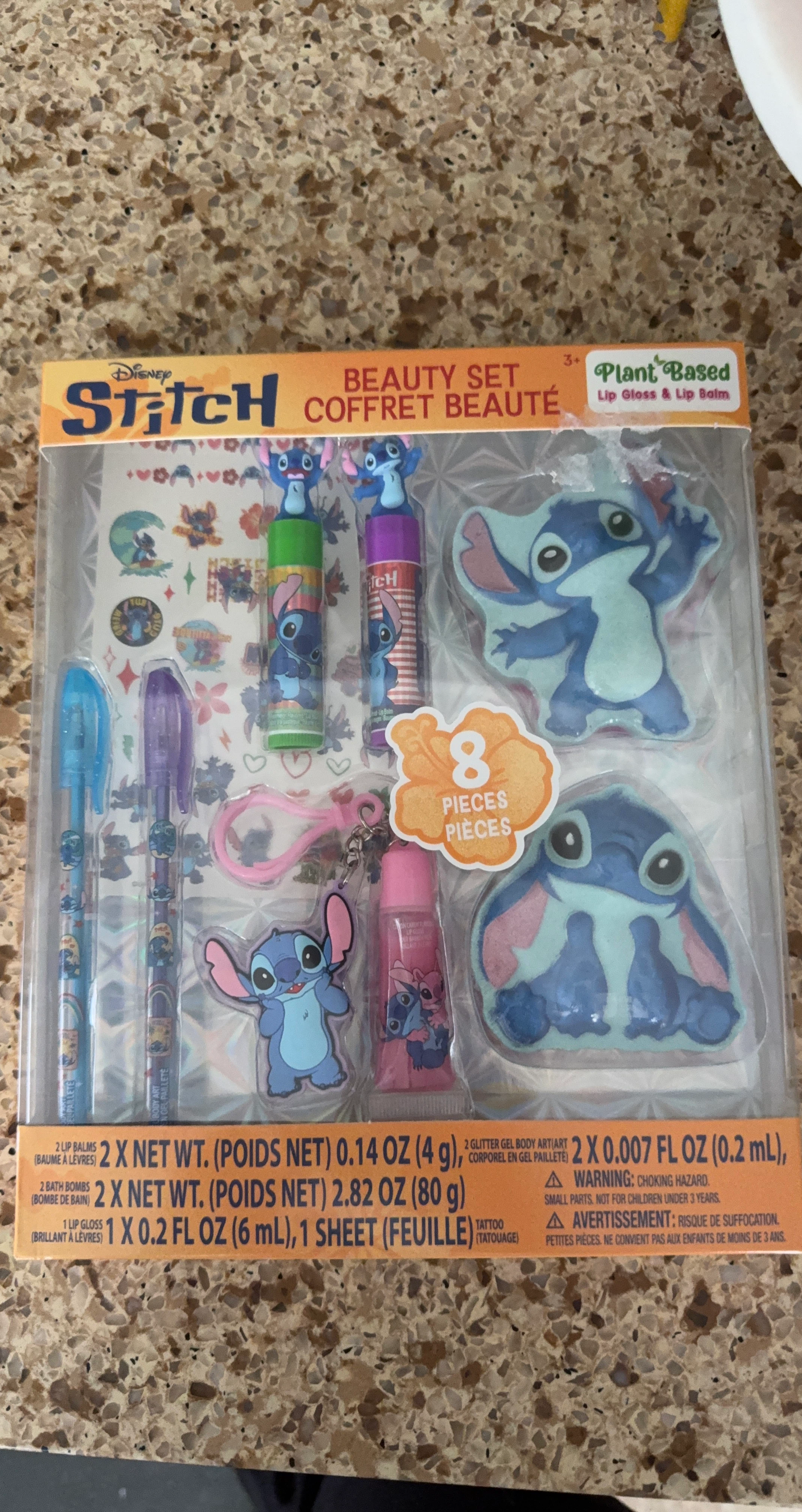 Disney Stitch 8-Piece Beauty Set