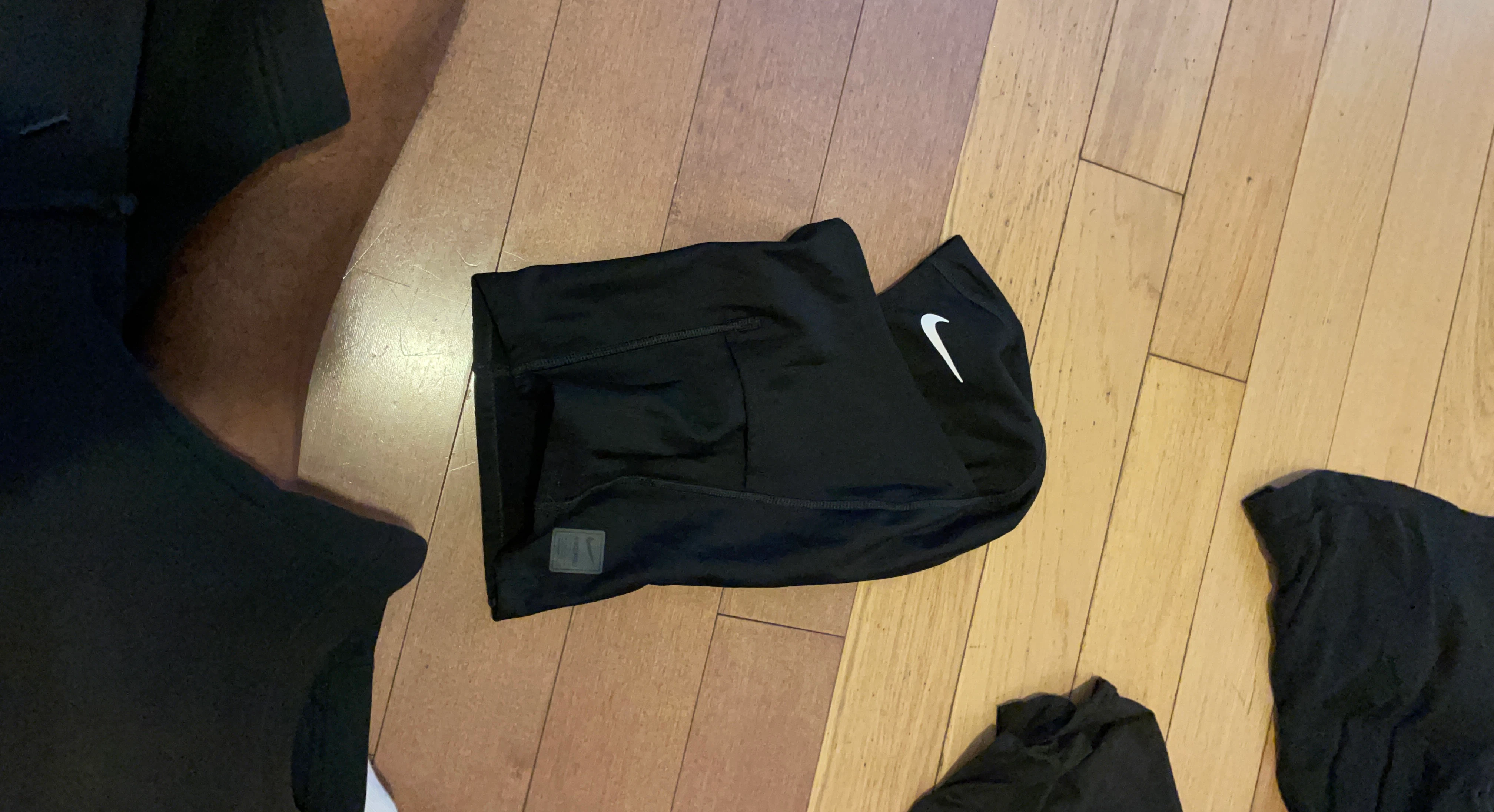 Nike Pro Men's Black Neck Warmer