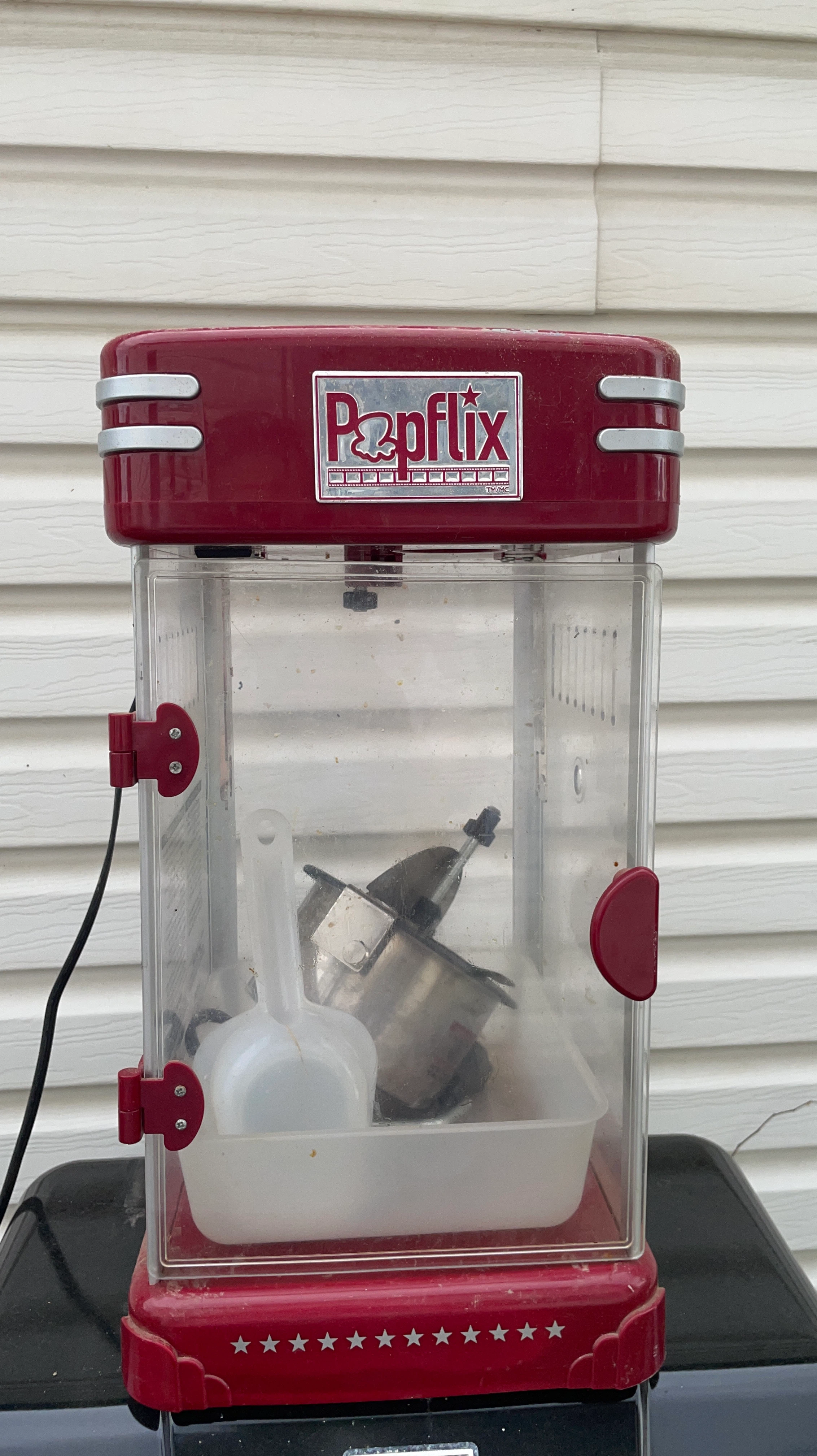 Popflix Popcorn Machine