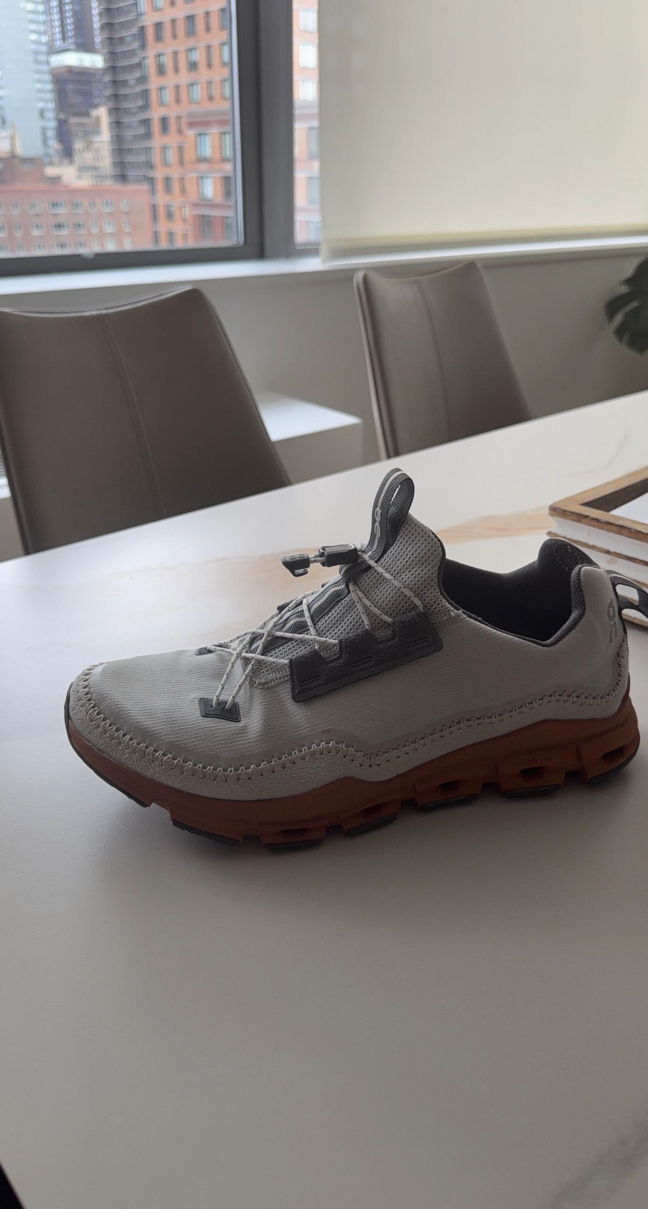 On Cloud Running Shoes US 10.5